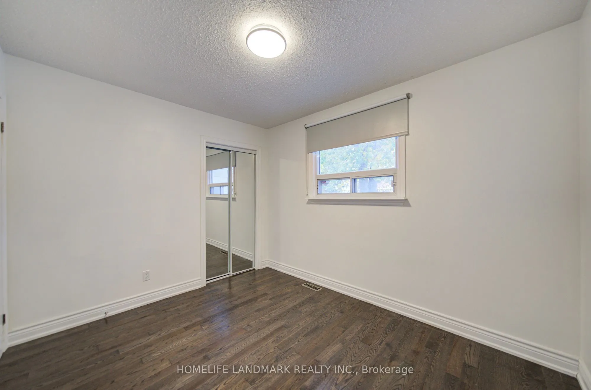 7 Huron Street