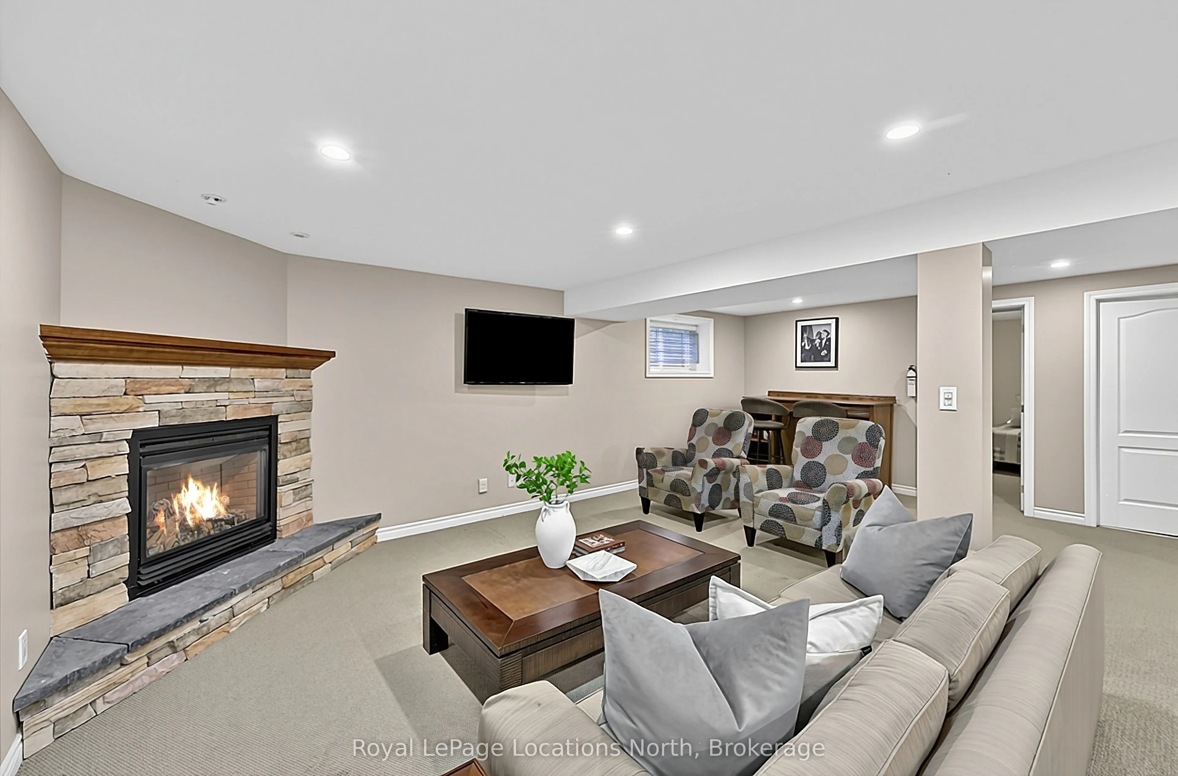 1 Woodland Court #1