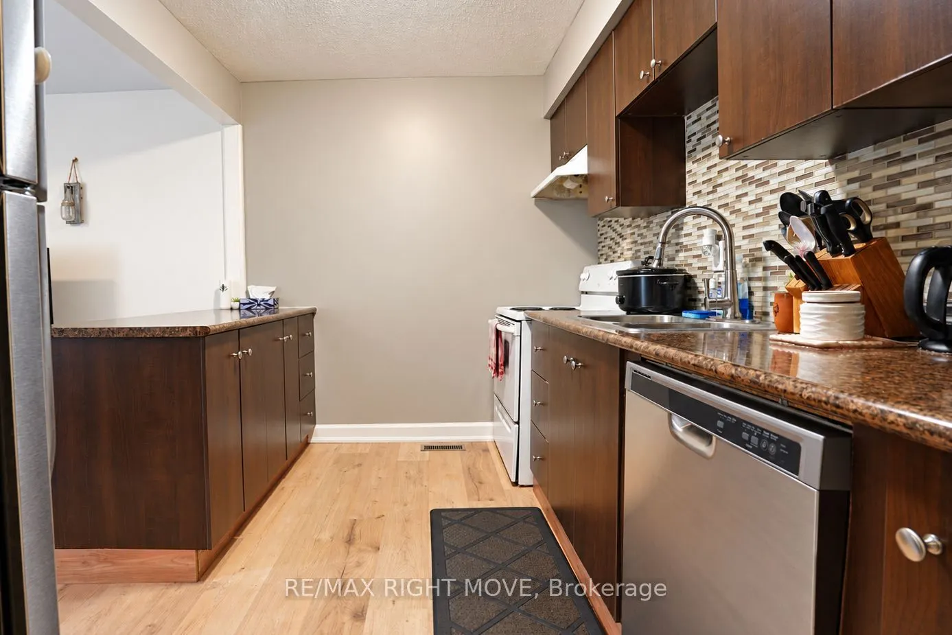 67 Fittons Road E #6