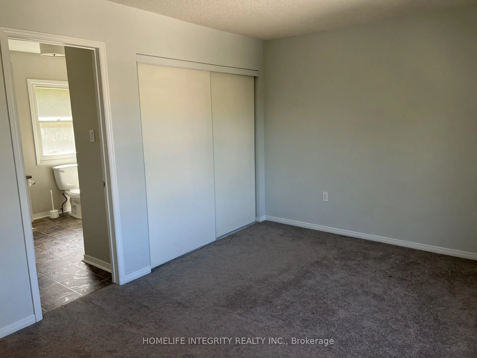 119 D'ambrosio Drive #27