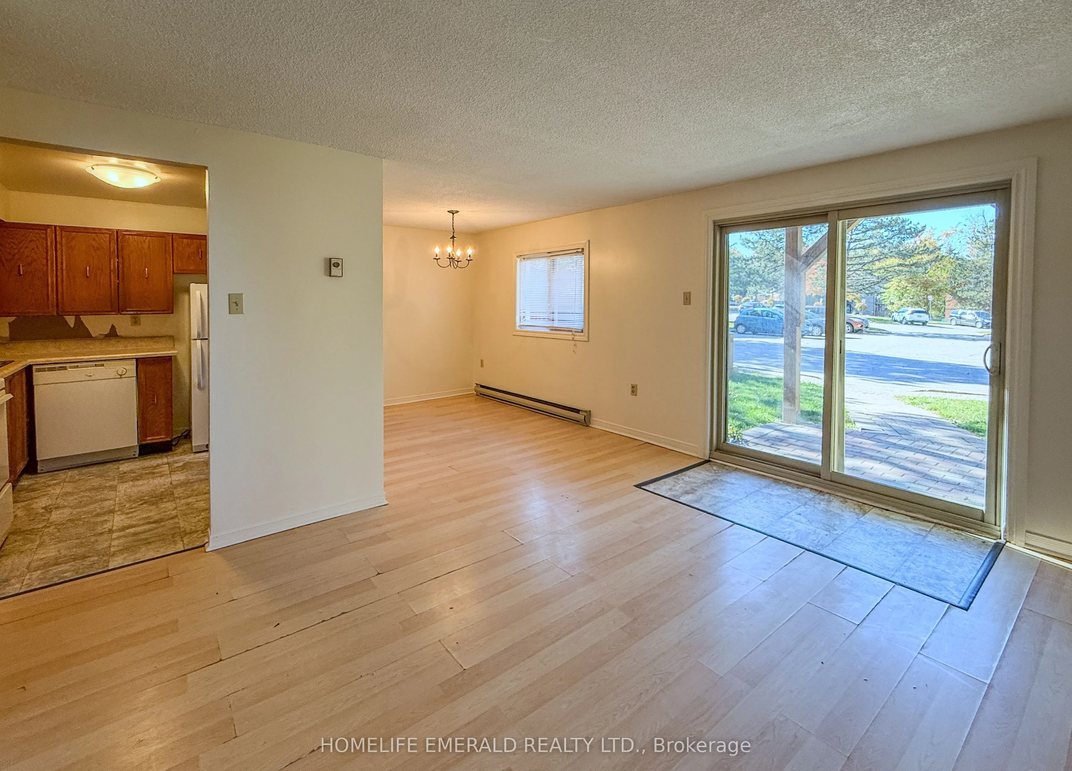 14 Shadowood Road #8