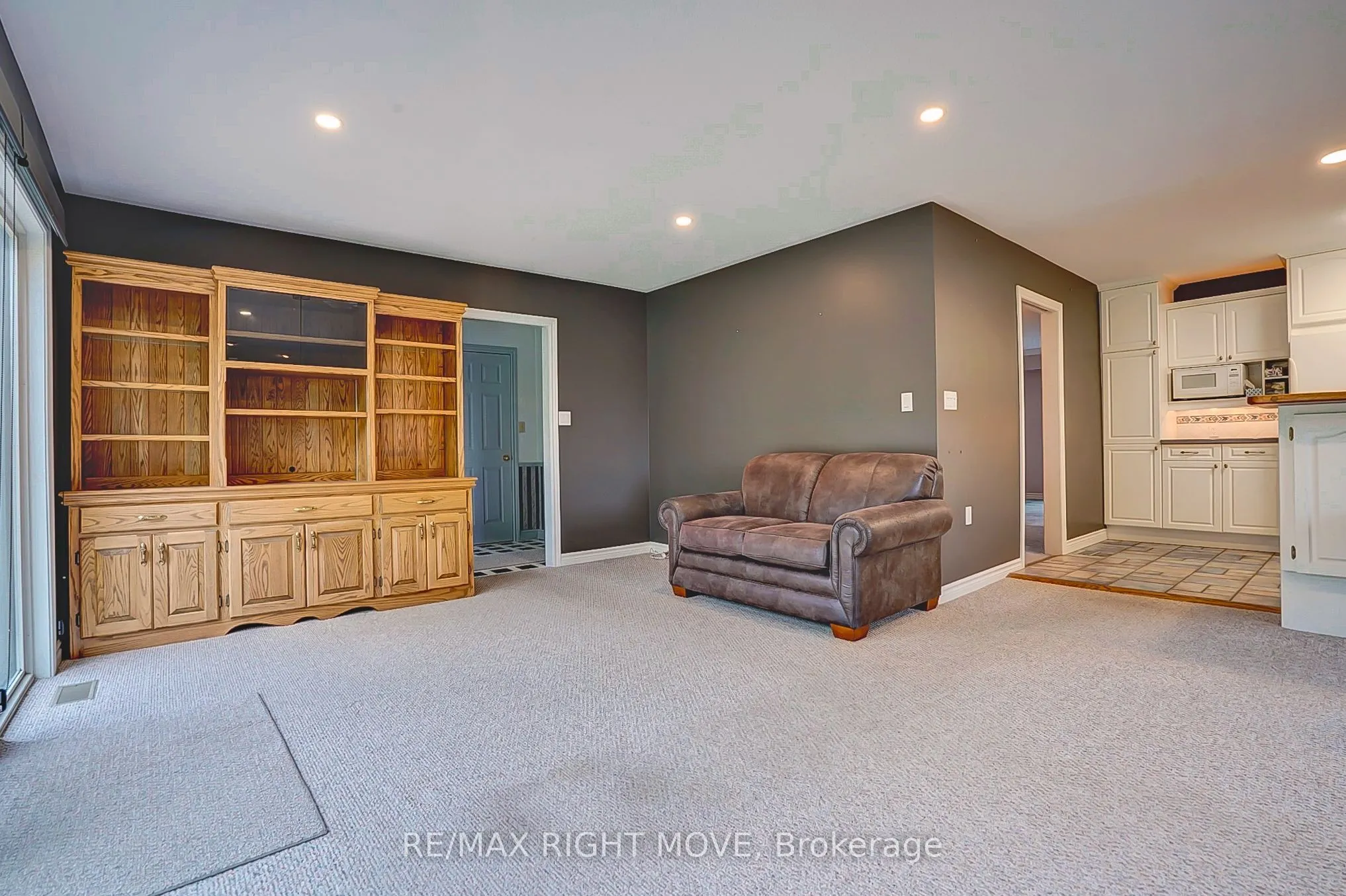 456 Jamieson Drive