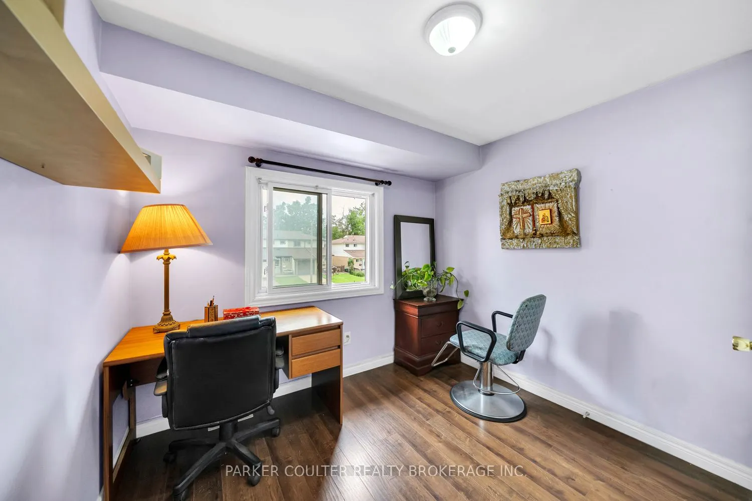 23 Chaucer Crescent
