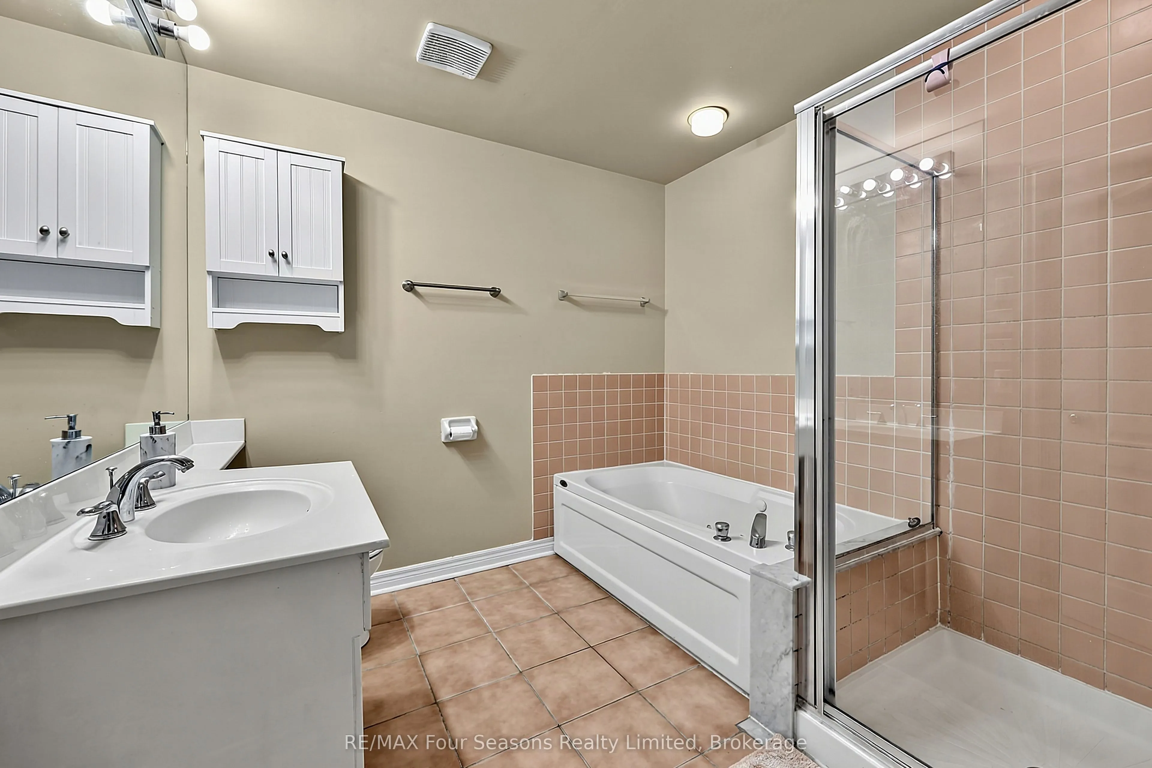 34 Dawson Drive #839