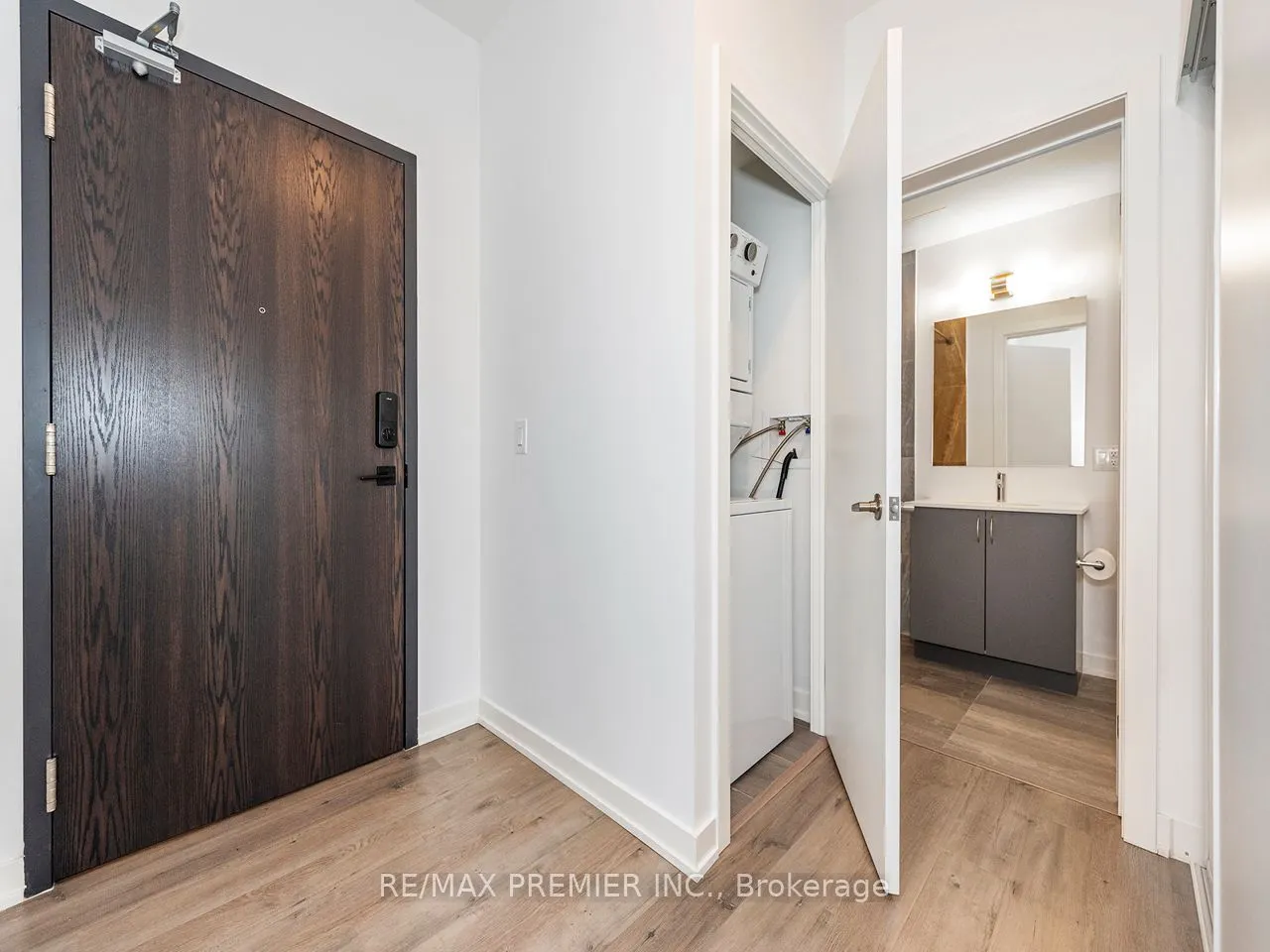 56 Lakeside Terrace #408