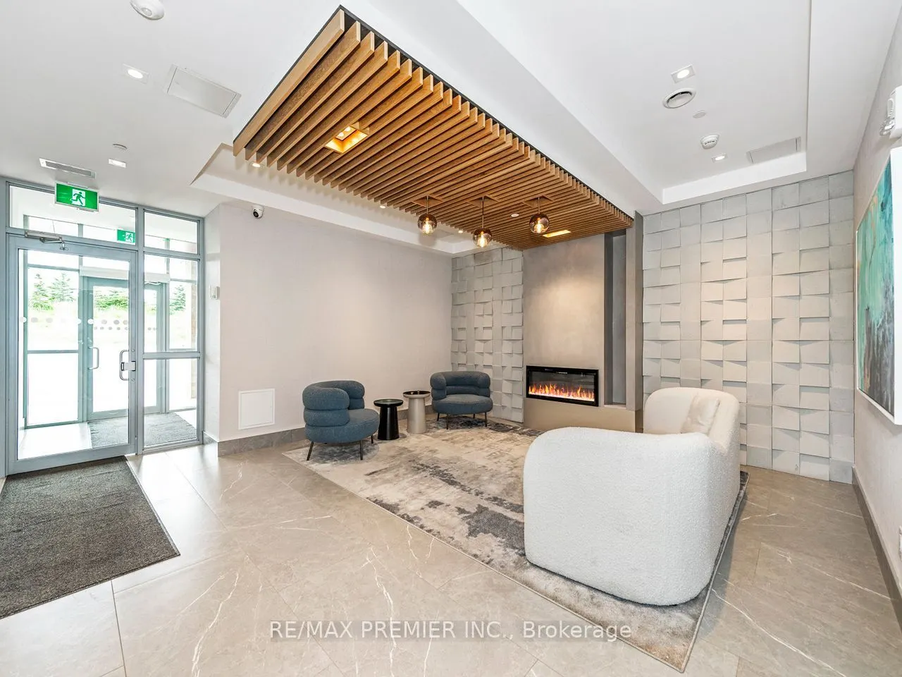 56 Lakeside Terrace #408