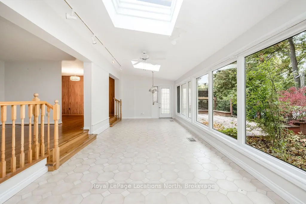 9 Vine Crescent