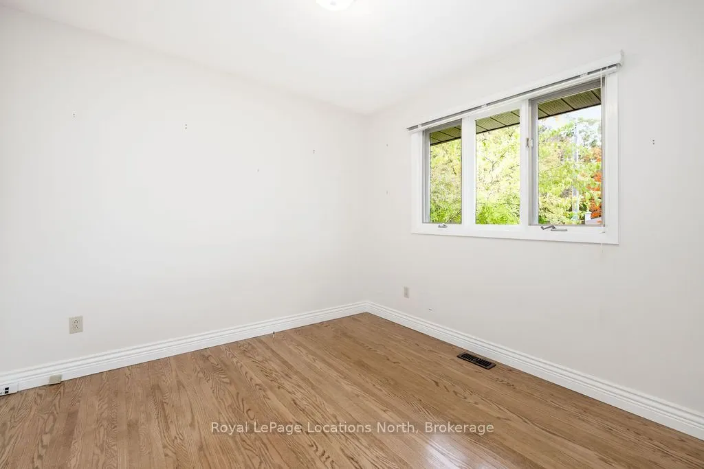 9 Vine Crescent
