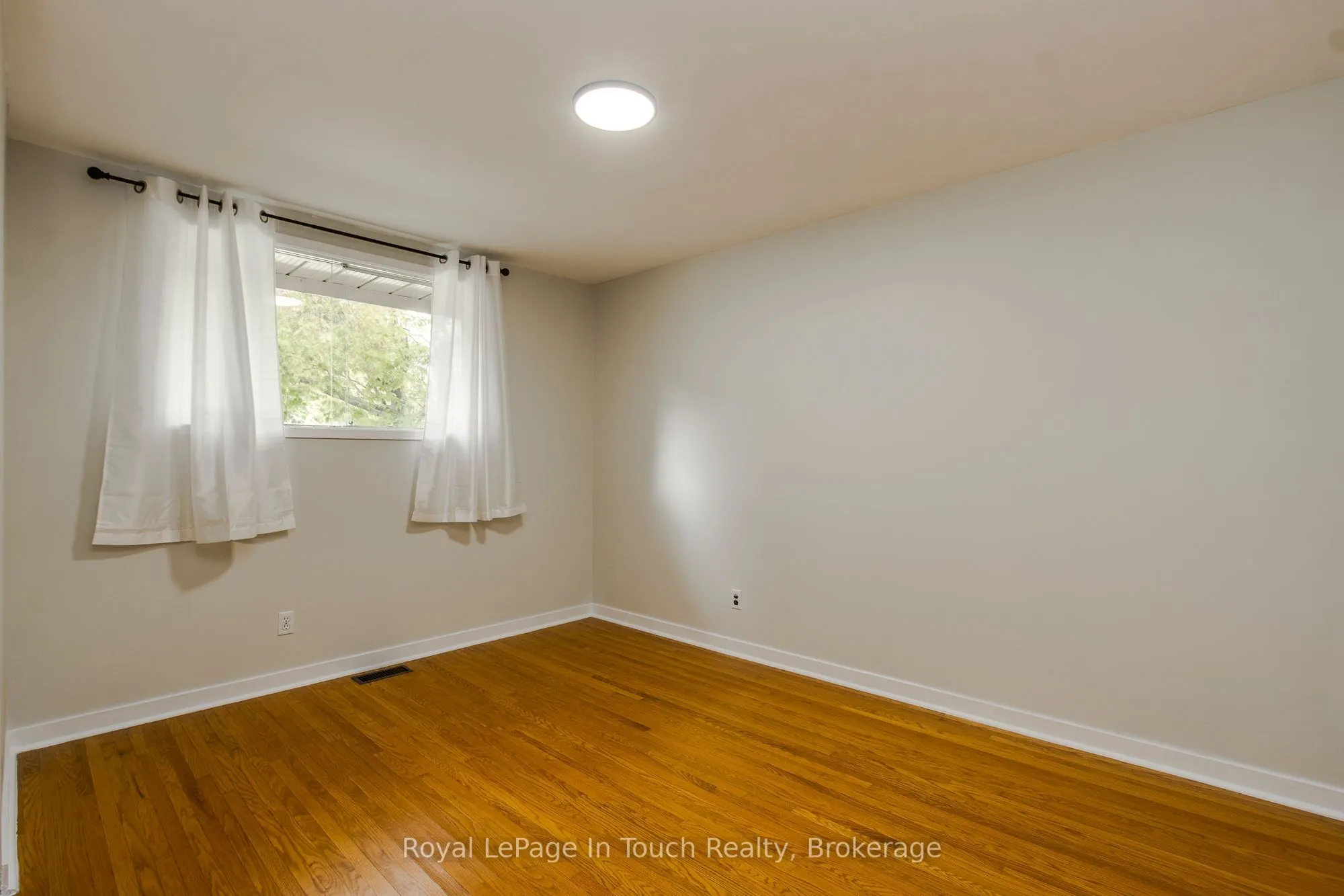 255 Eighth Street