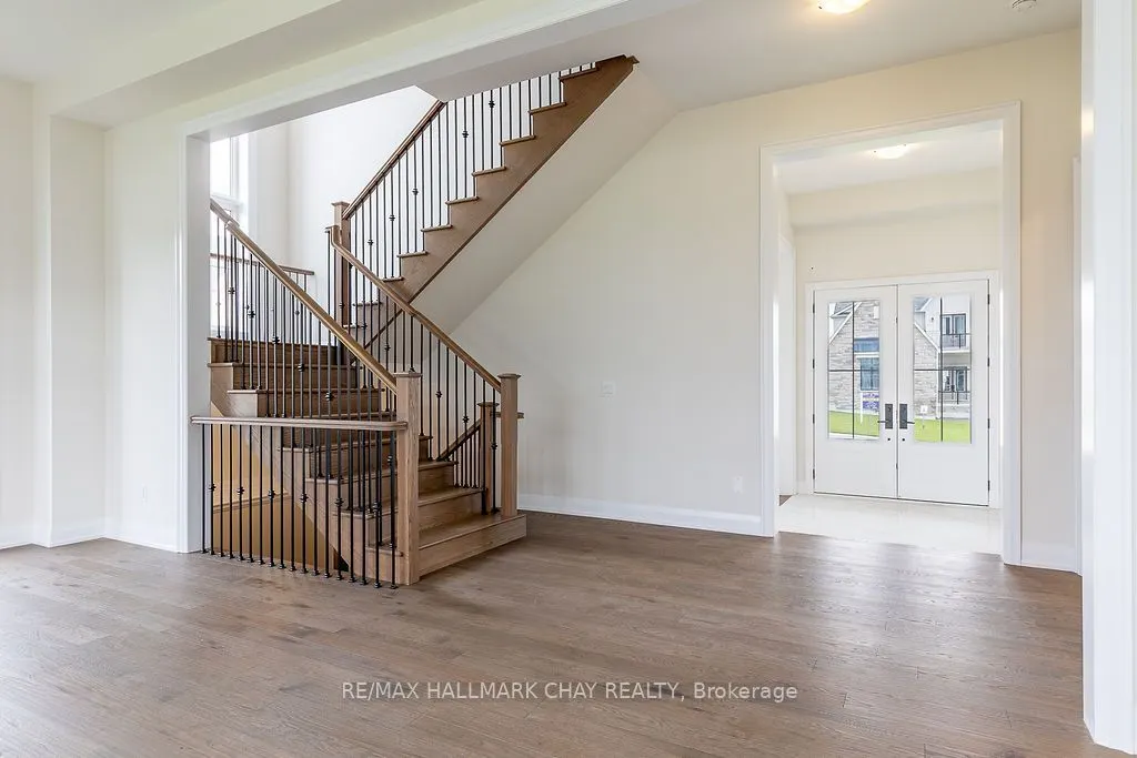 12 Pinetree Drive