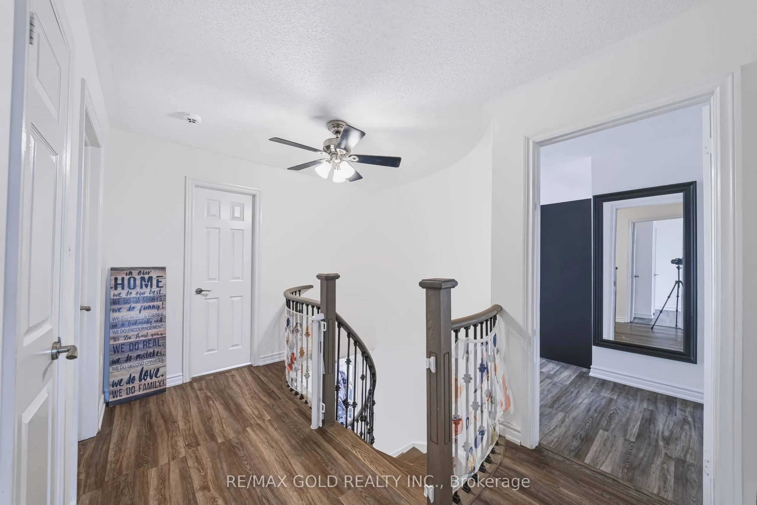 43 Golden Meadow Road