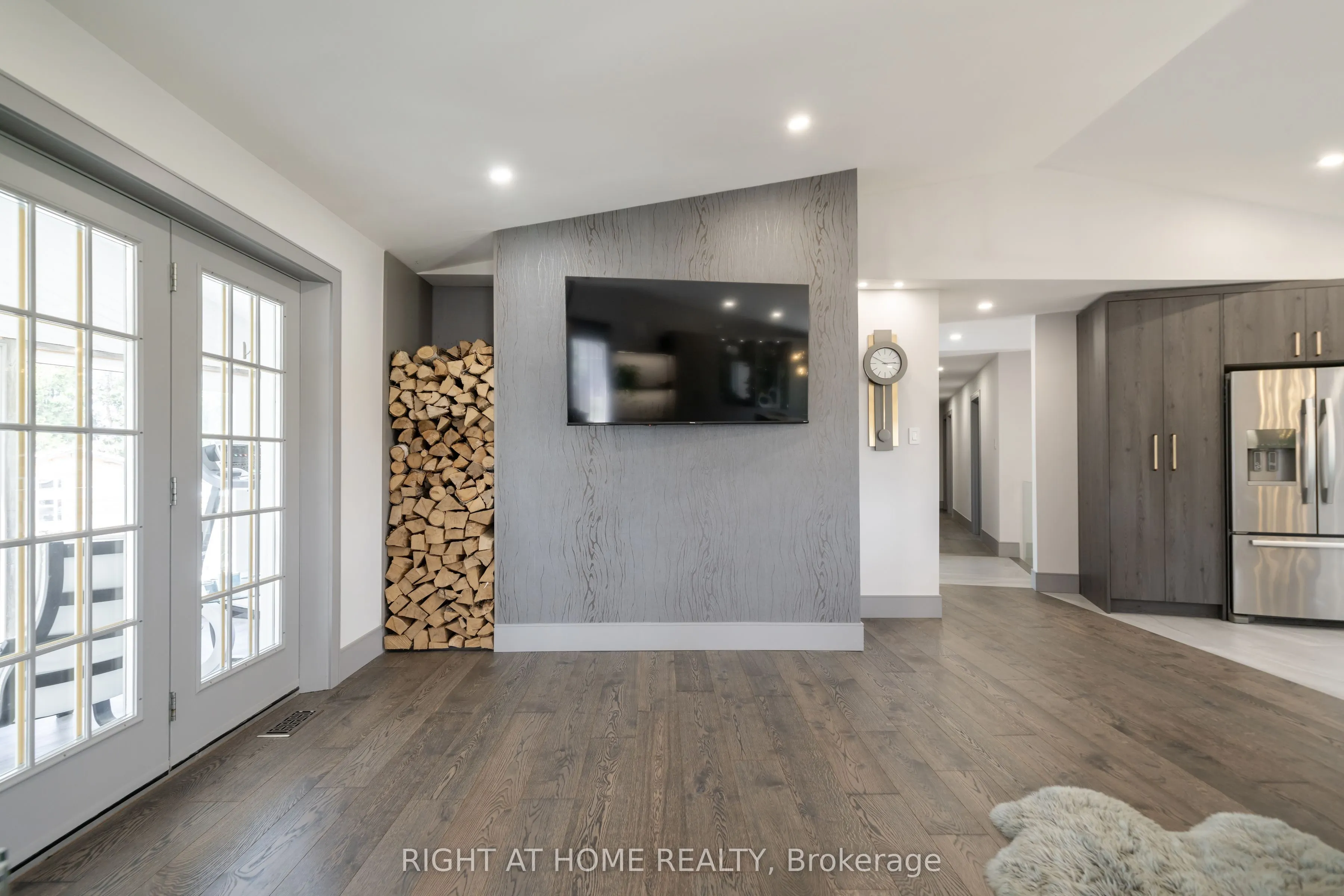 560 Concession Road 15 W
