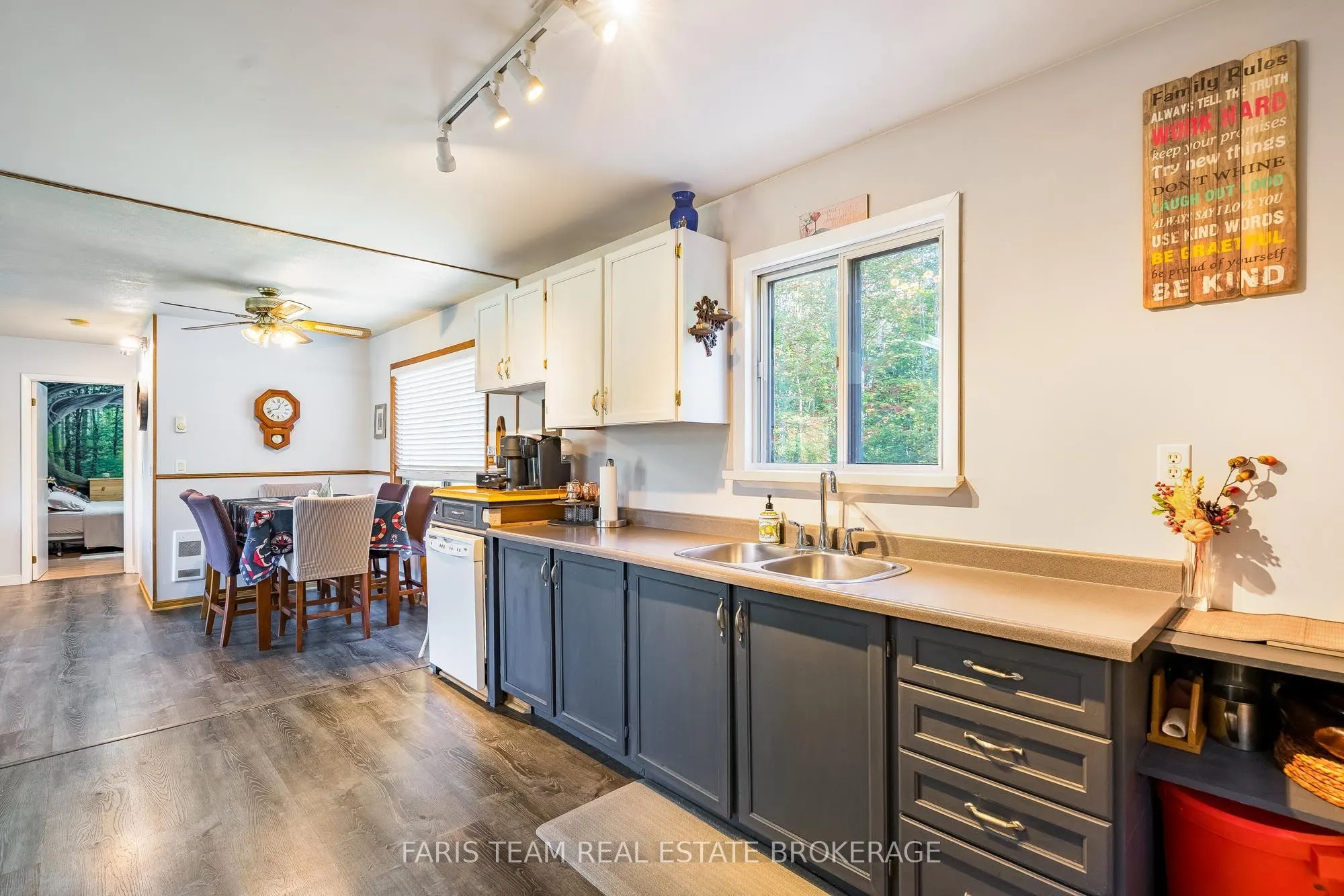 7 Couchiching Crescent