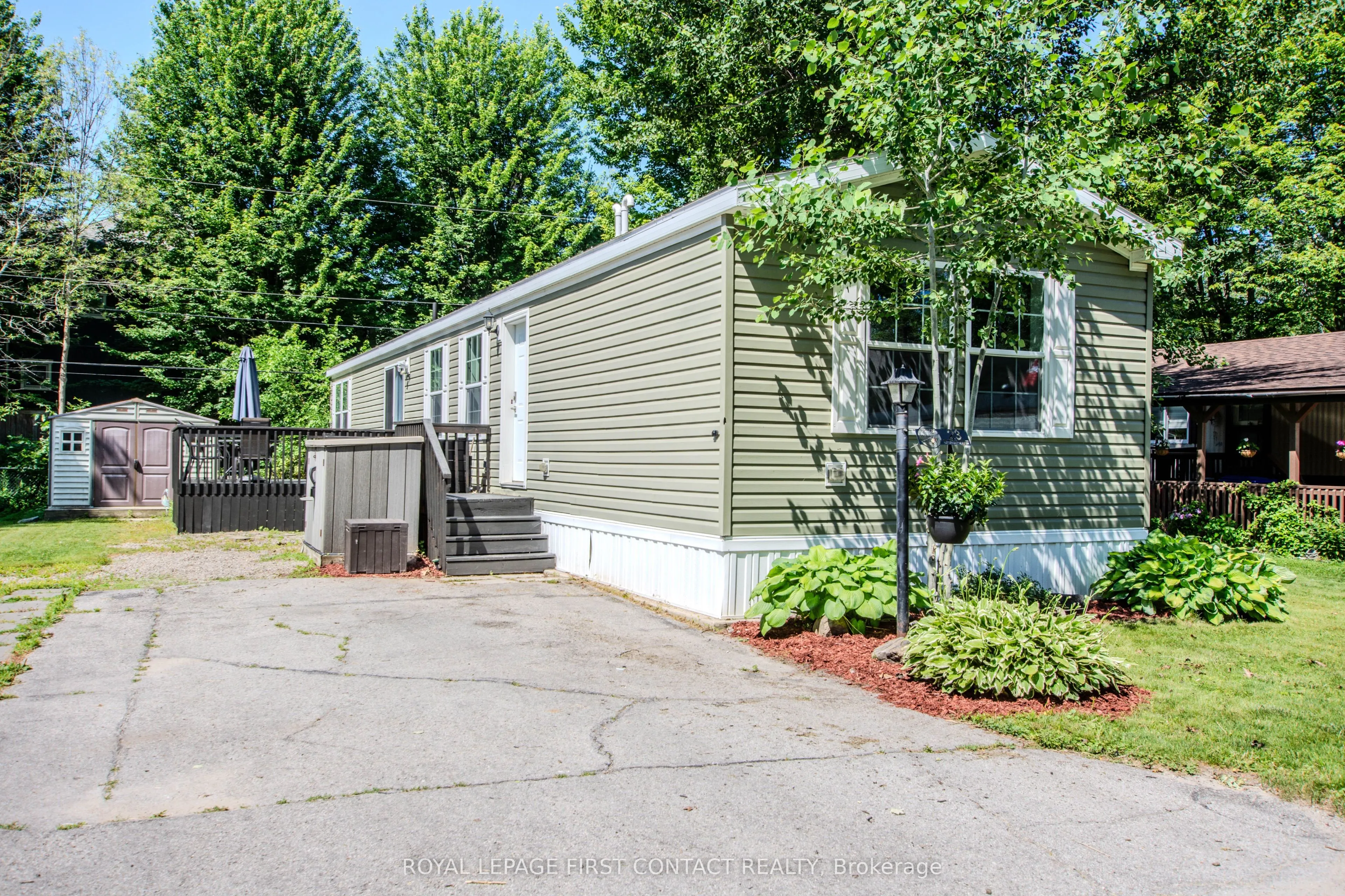 23 Georgian Glen Drive #0