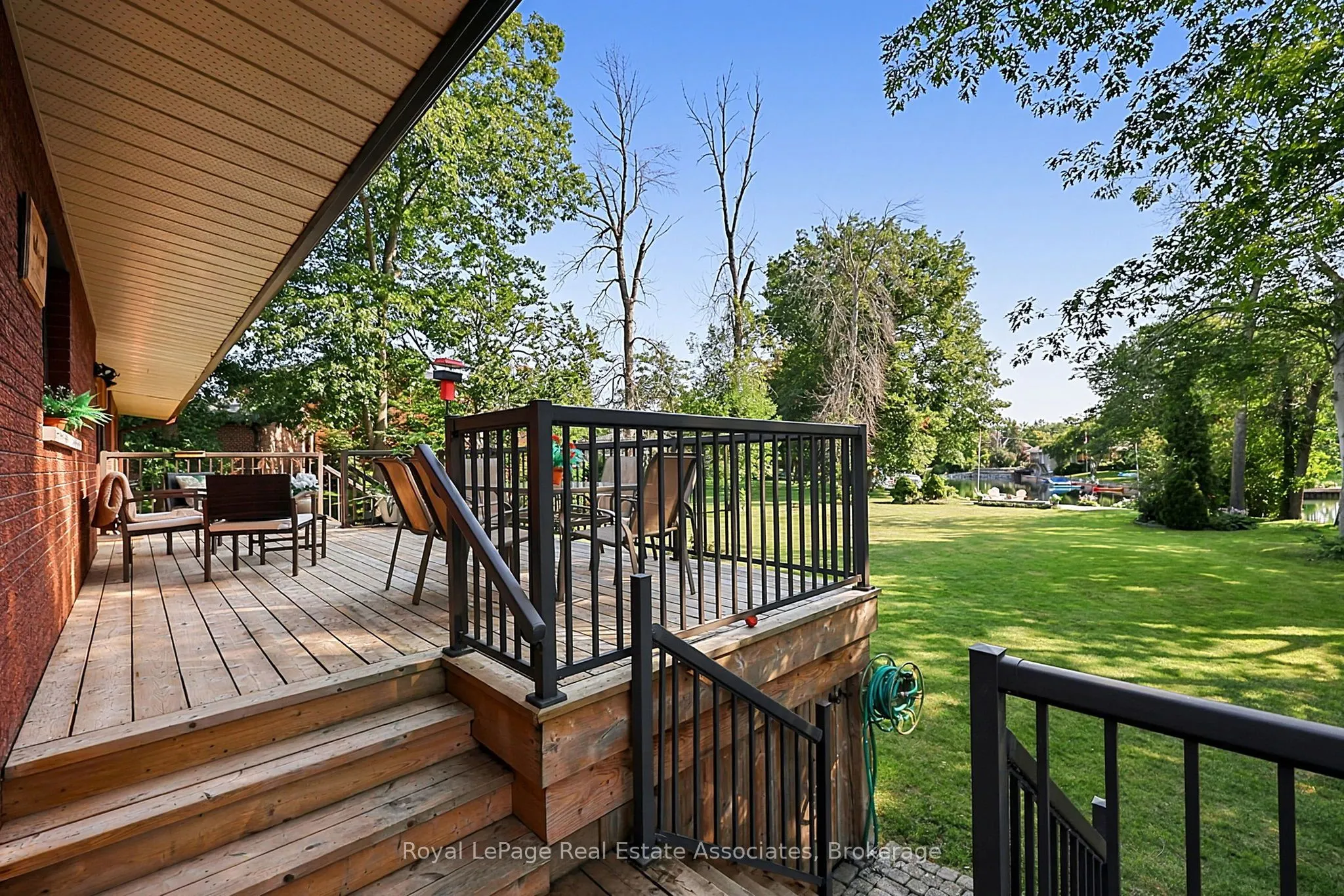 408 Mooney Crescent