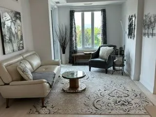 1 Hume Street W #514