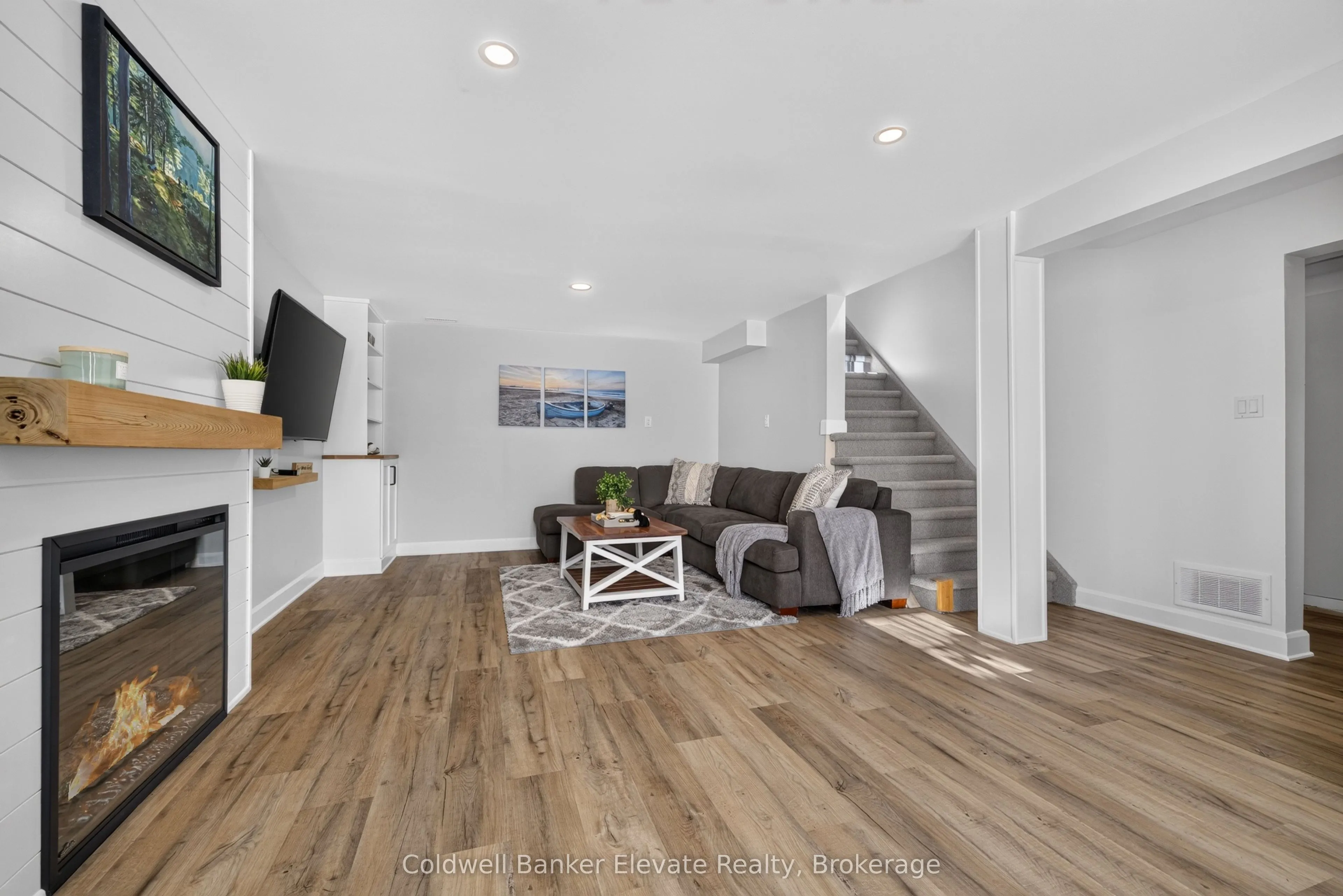 15 Nakiska Court