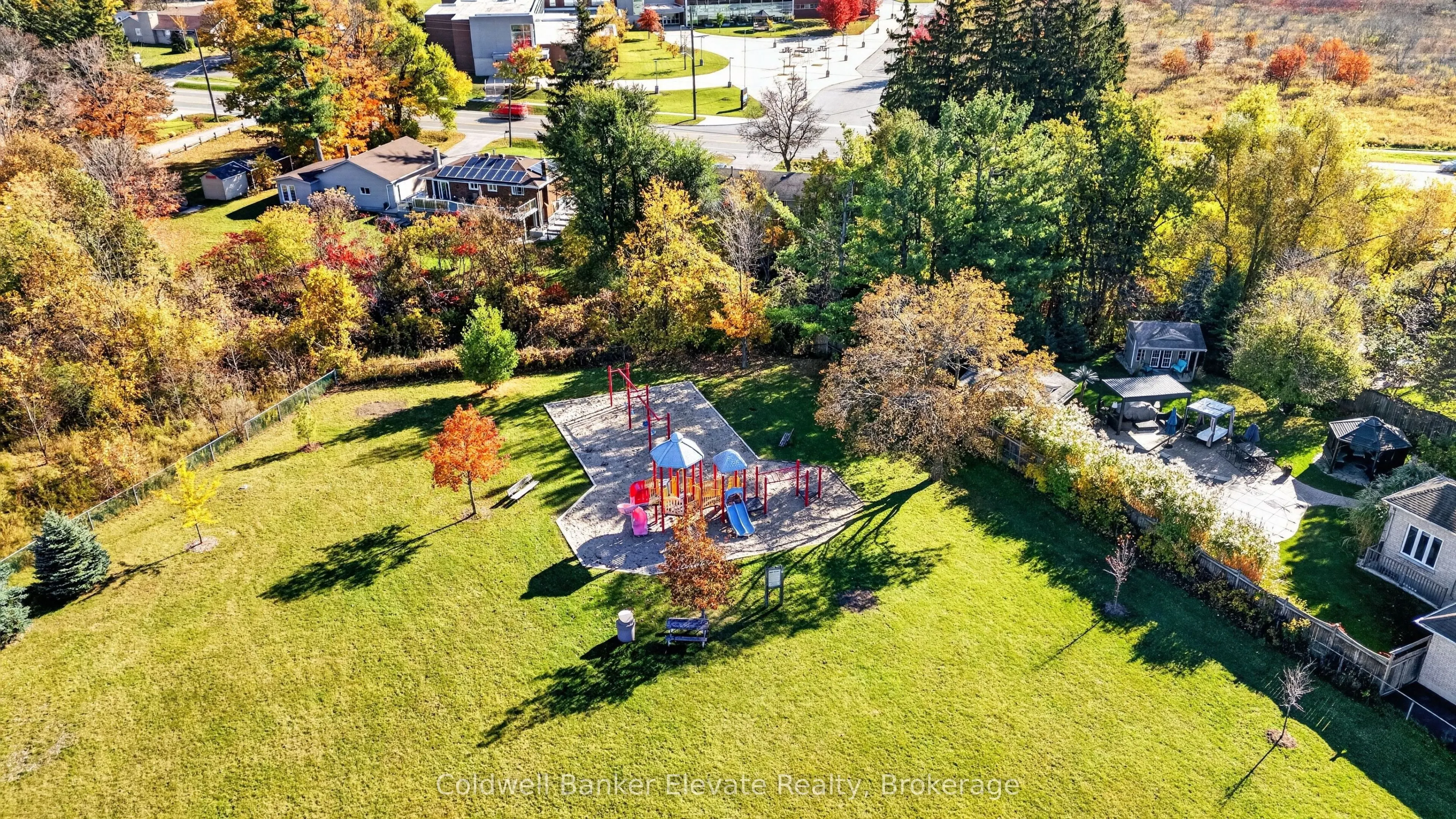 15 Nakiska Court