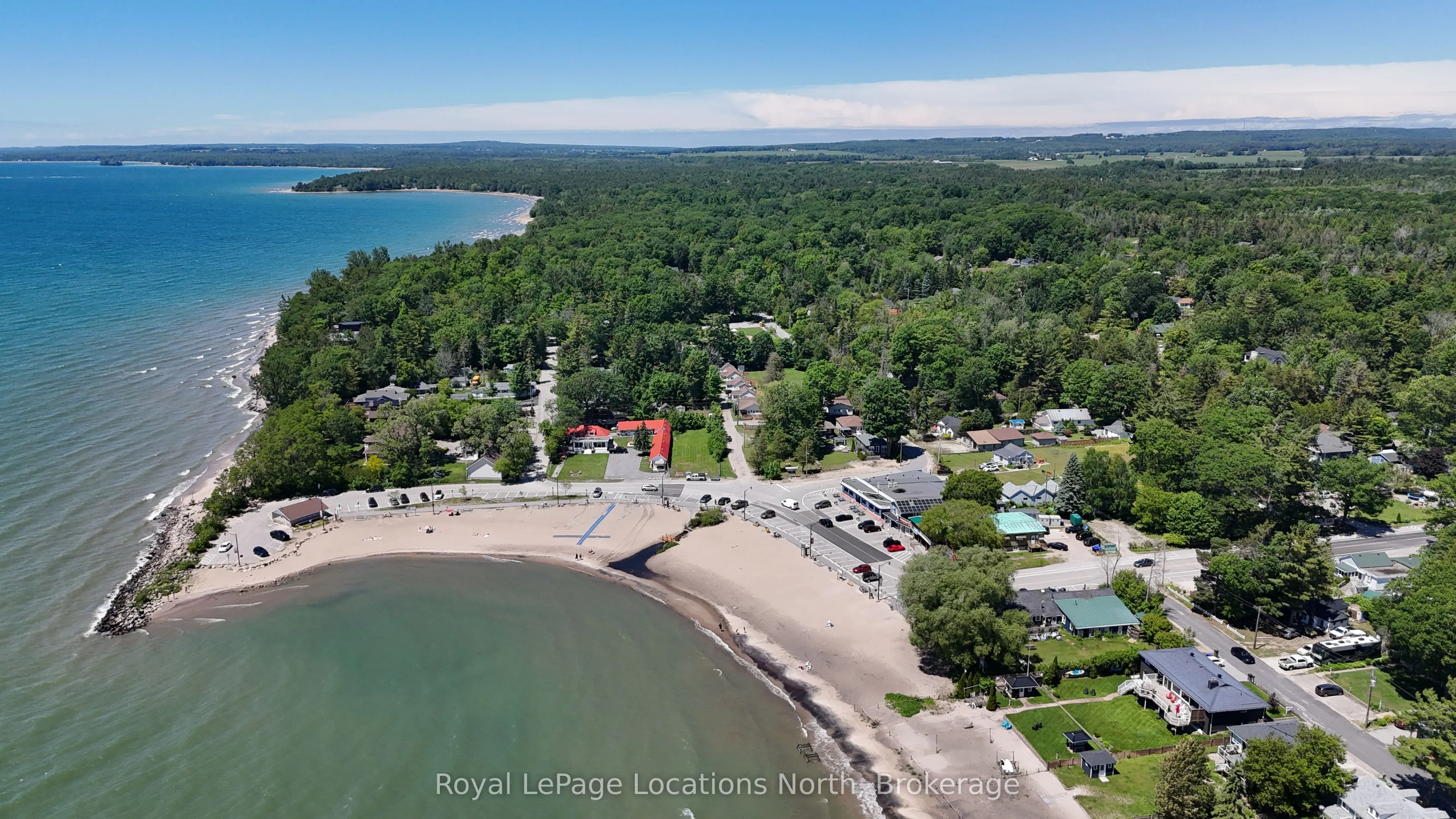 11 Tiny Beaches Road N