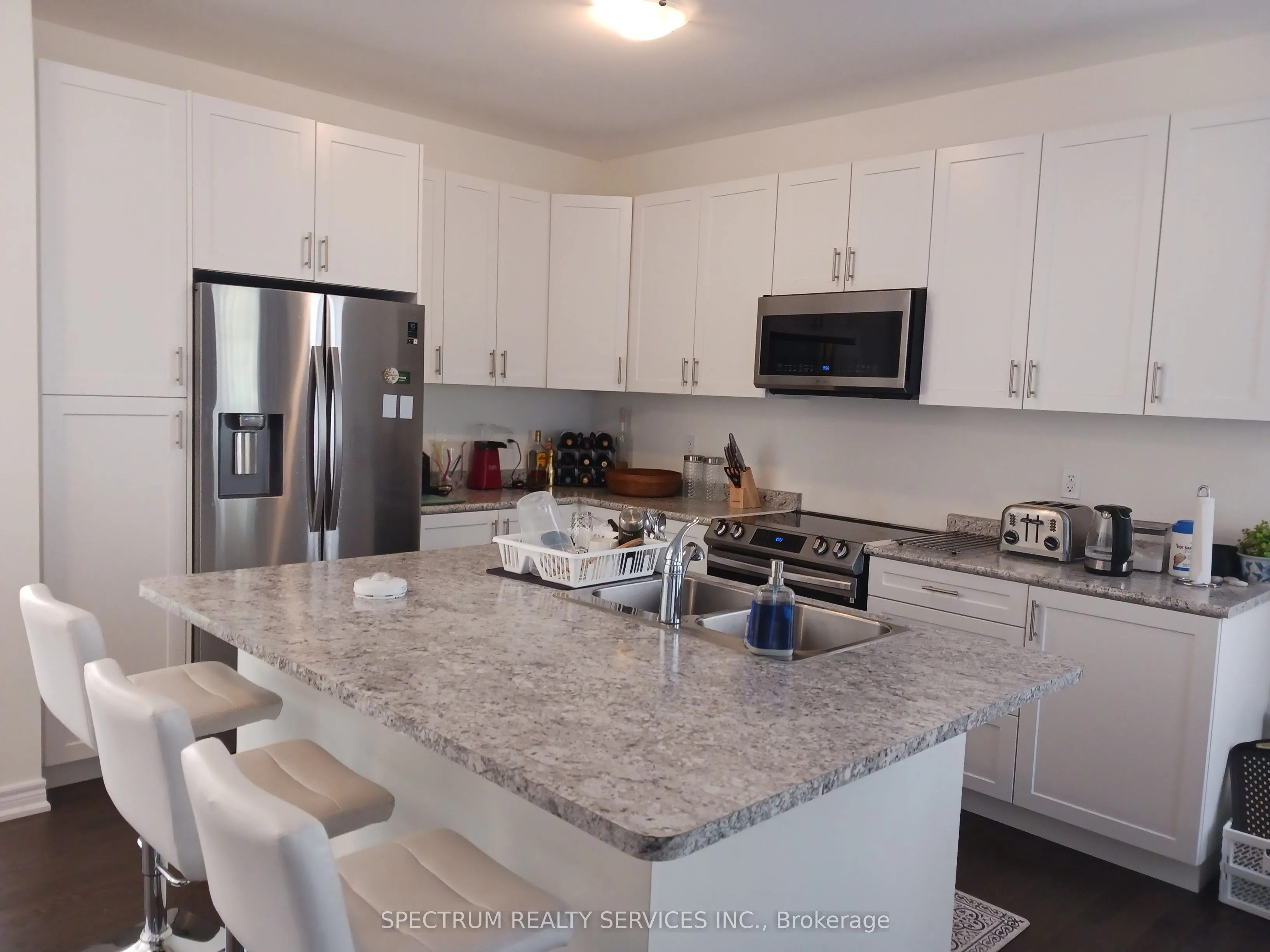 64 Regina Boulevard