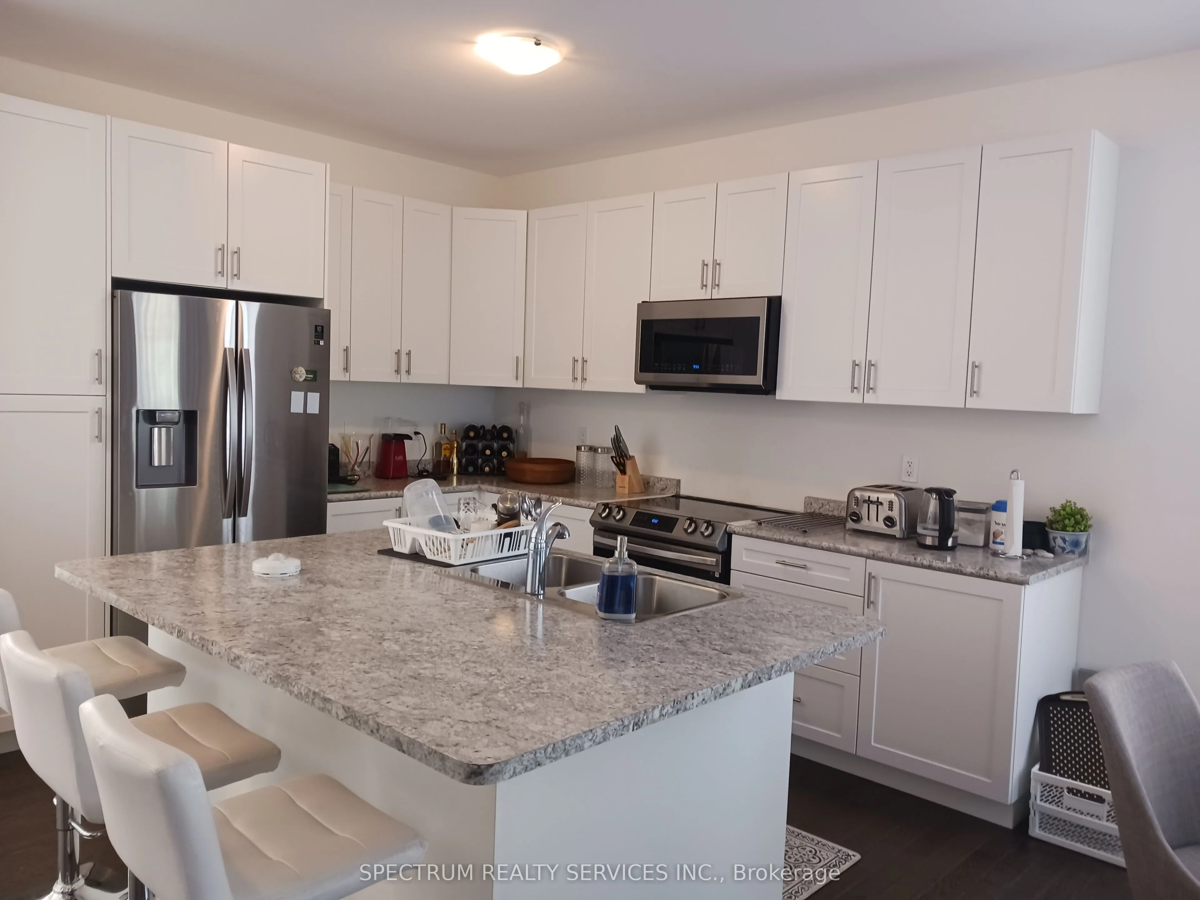 64 Regina Boulevard