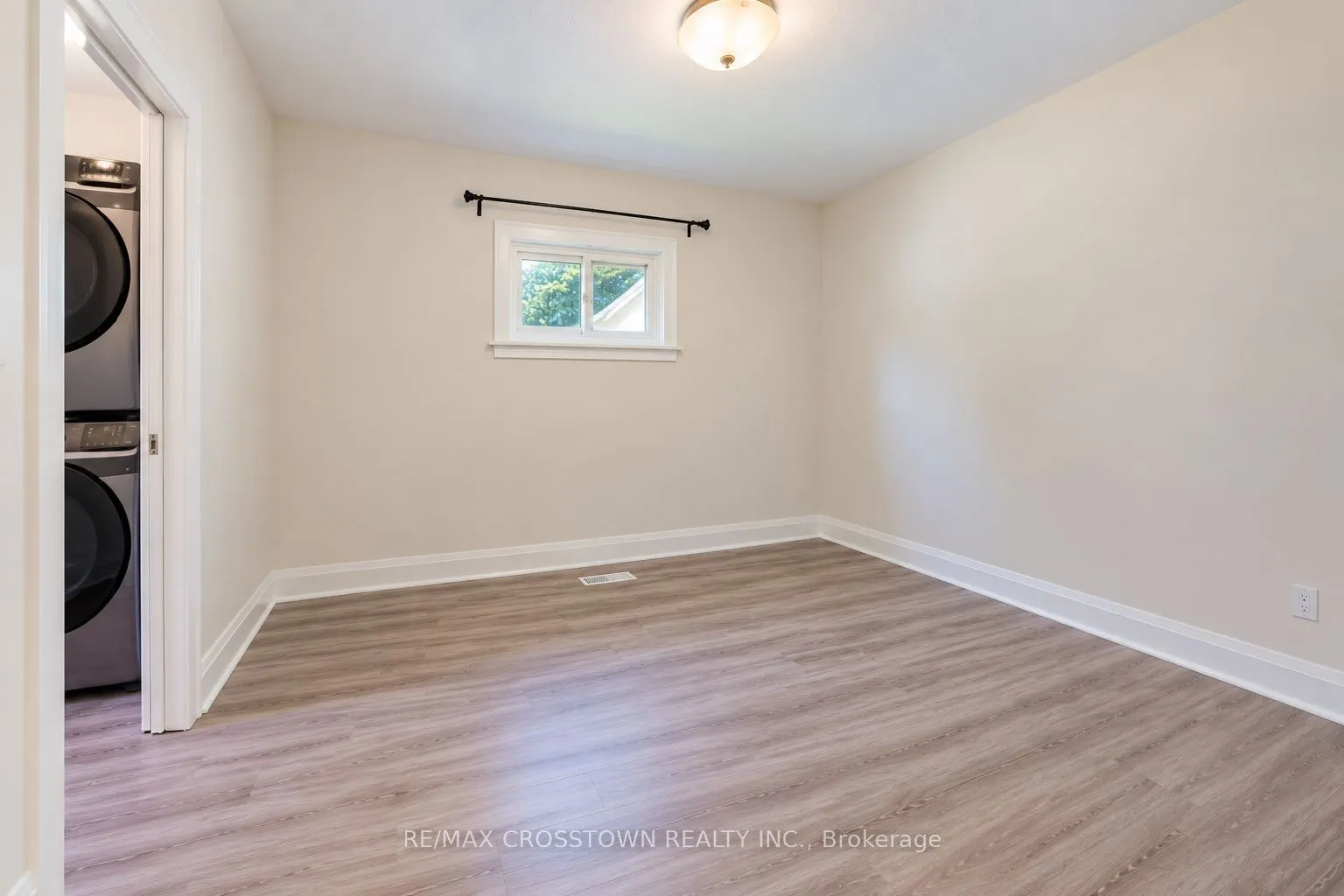64 BLEEKER Street #1