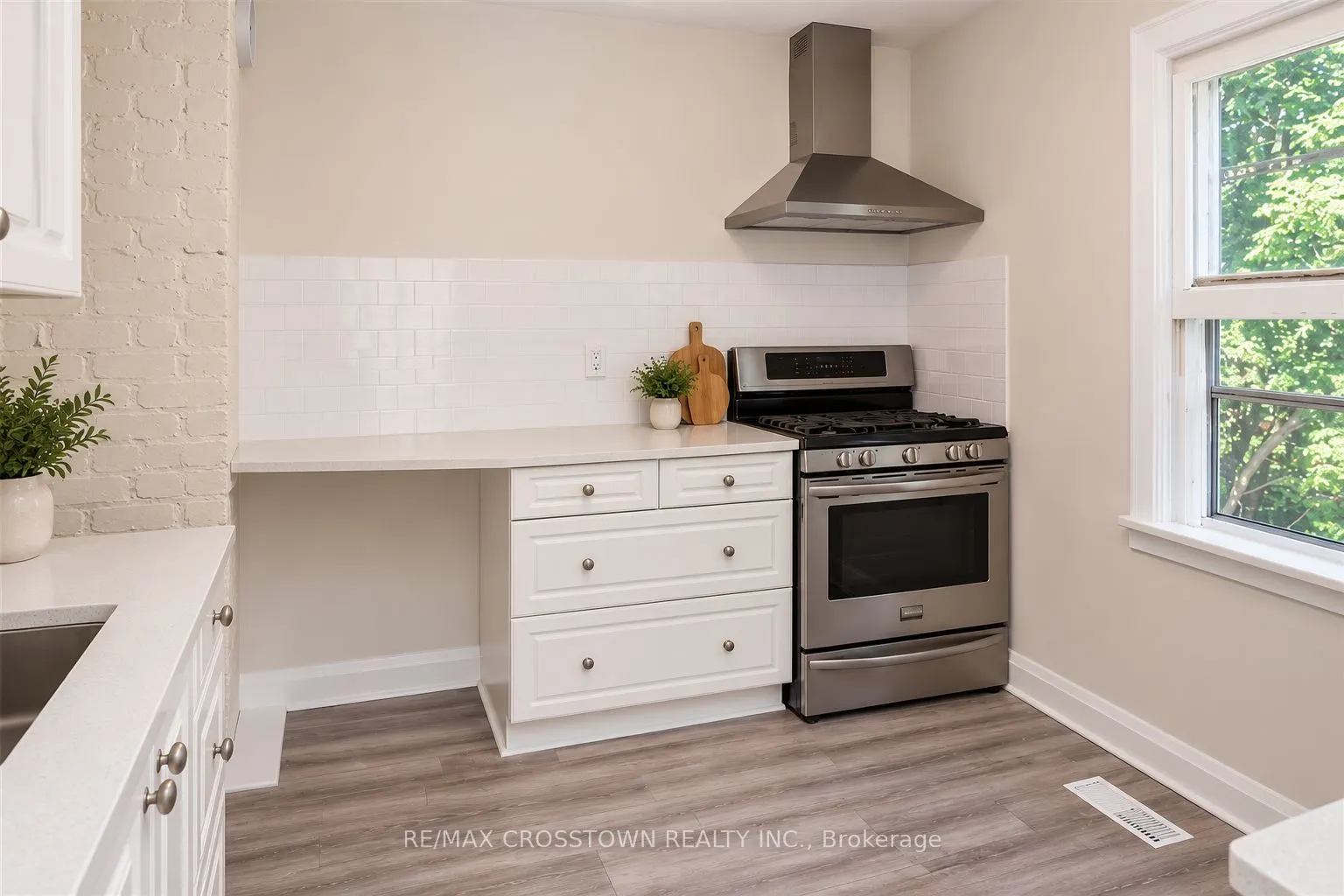 64 BLEEKER Street #1