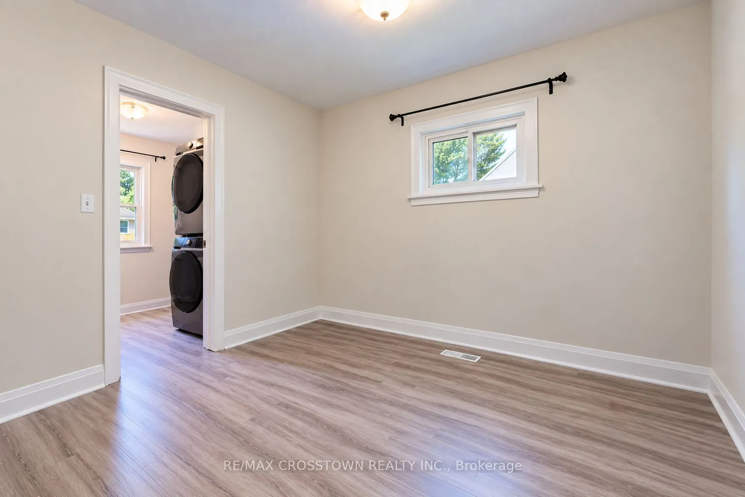 64 BLEEKER Street #1