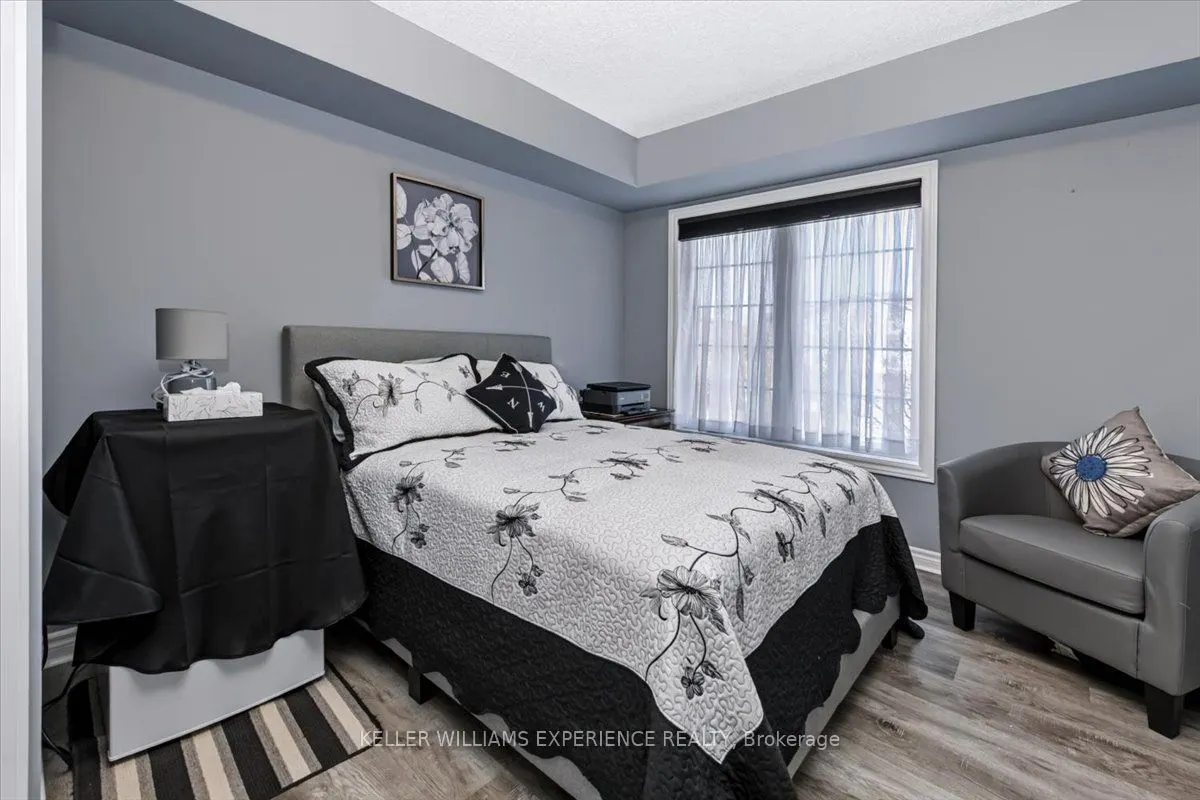 137 Sydenham Wells #13