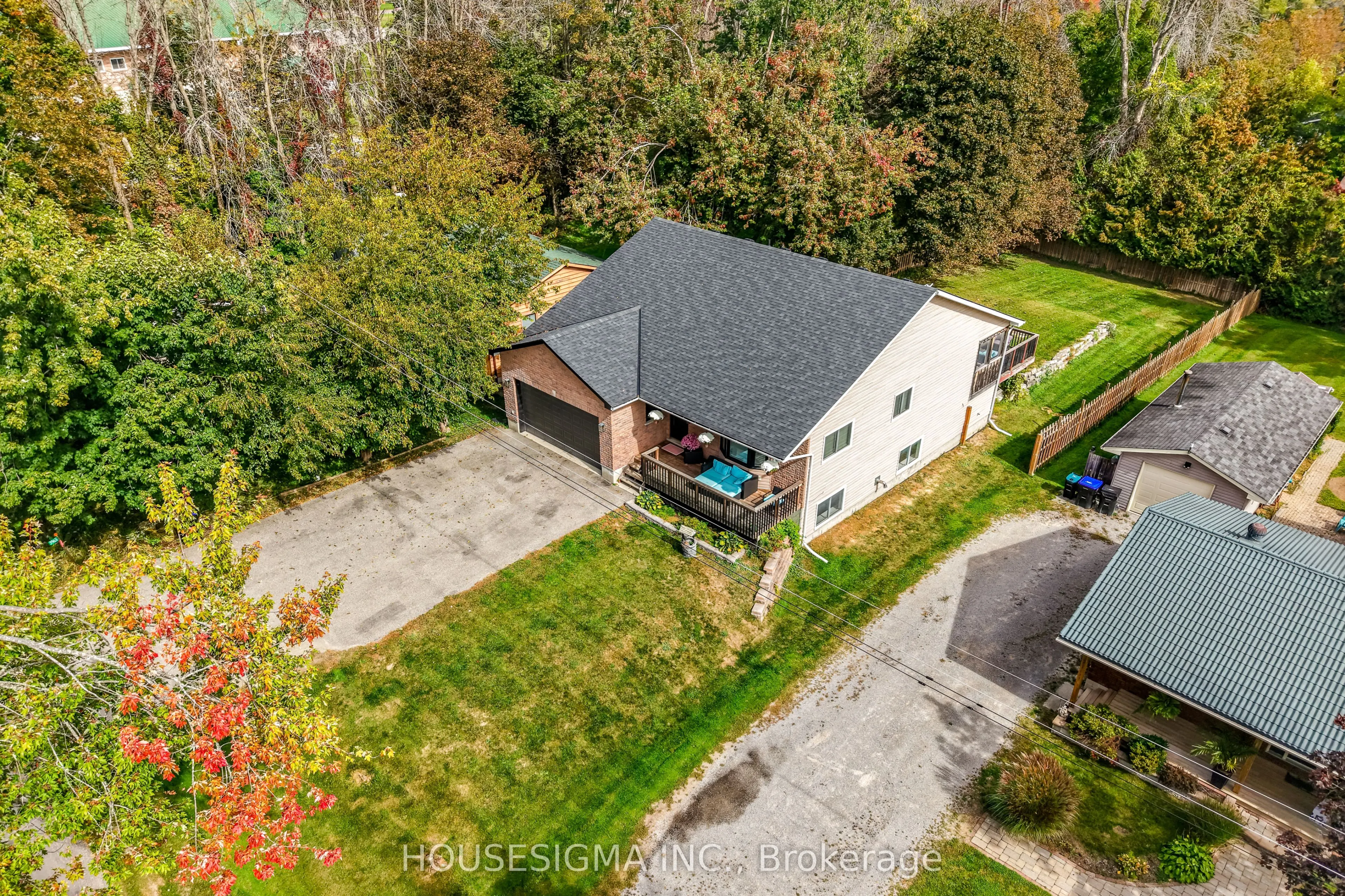 3965 Parkside Drive