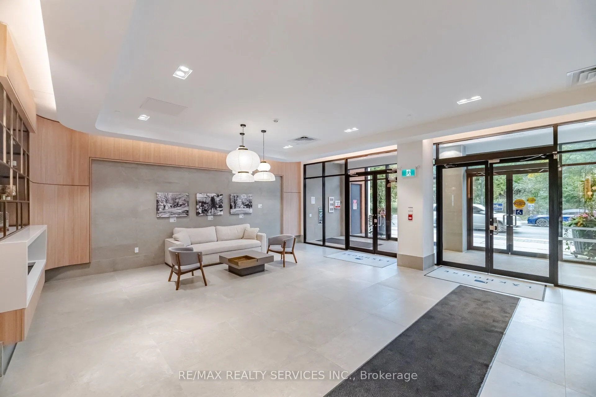 185 Dunlop Street E #620