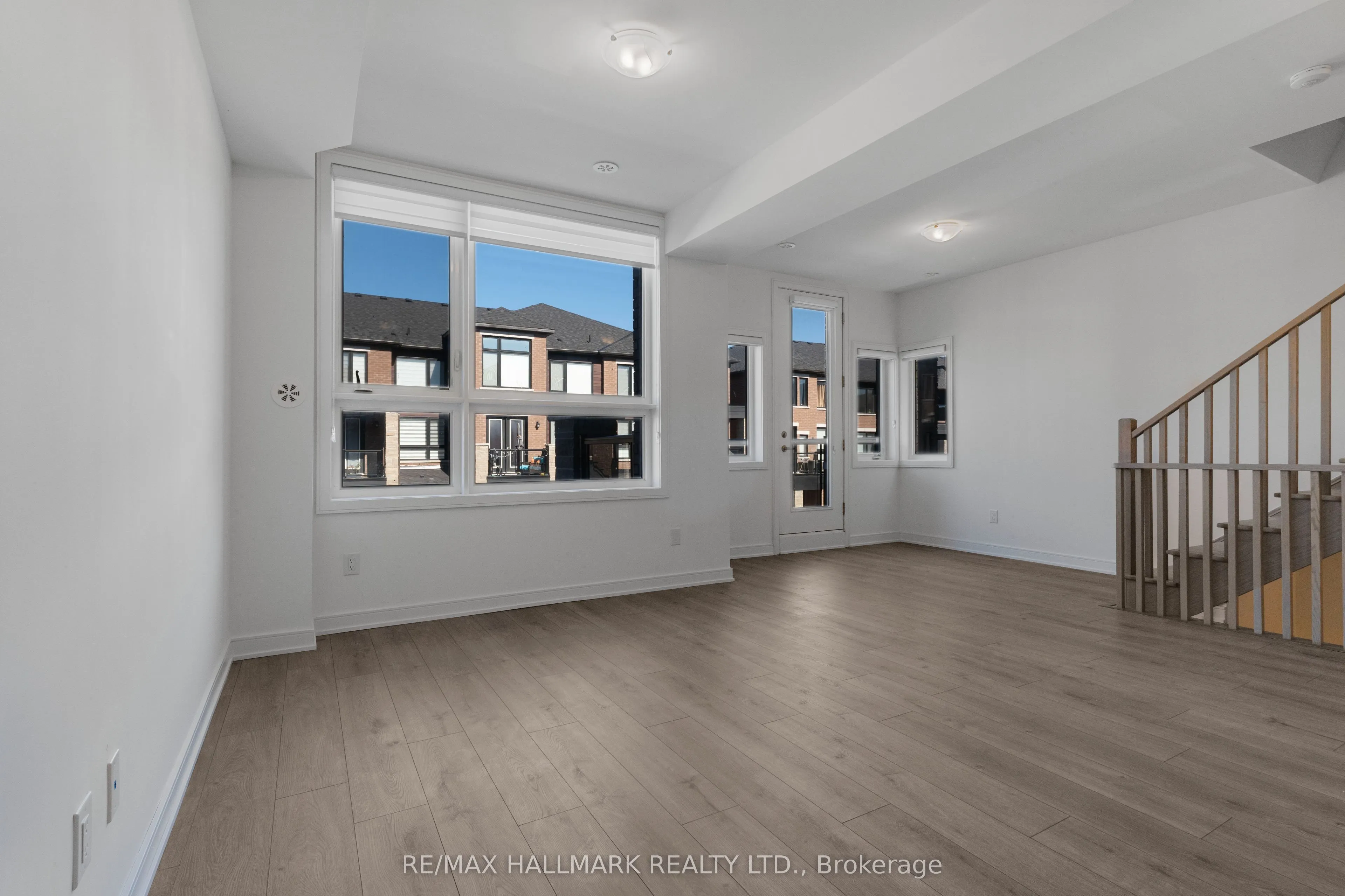 48 Spry Lane