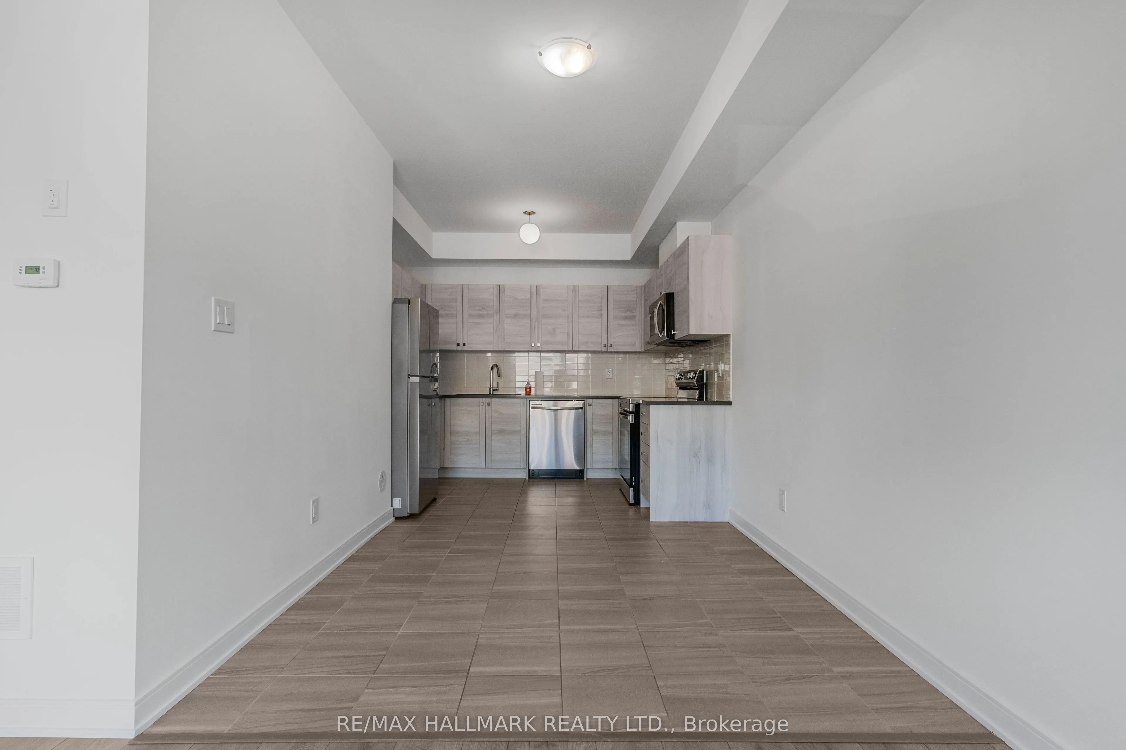 48 Spry Lane