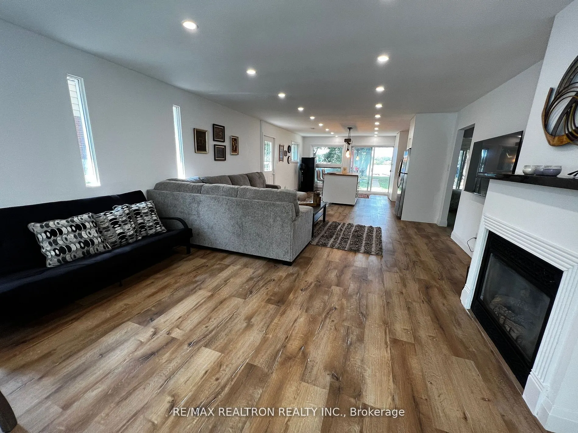 172 Cedar Island Road