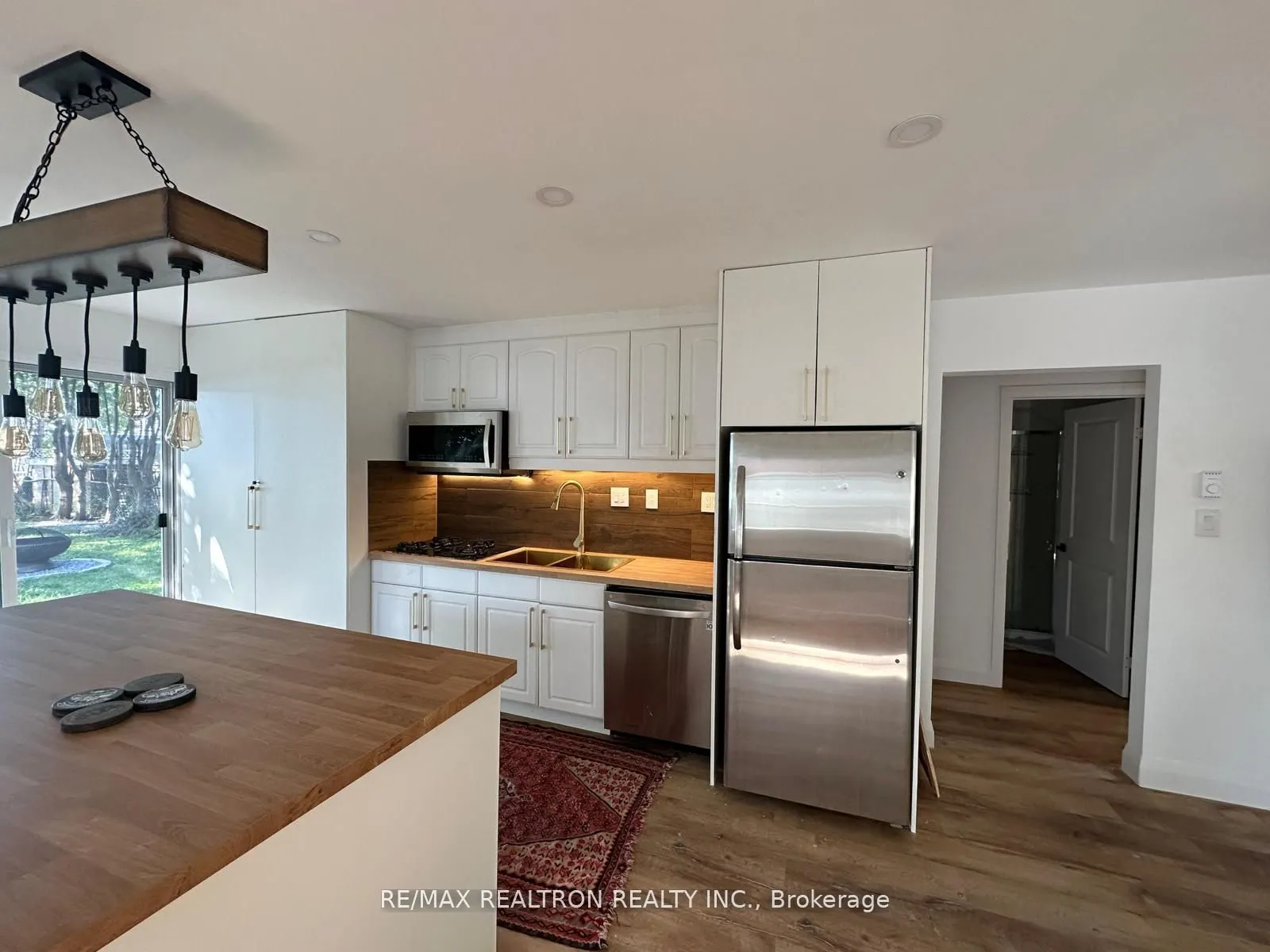 172 Cedar Island Road