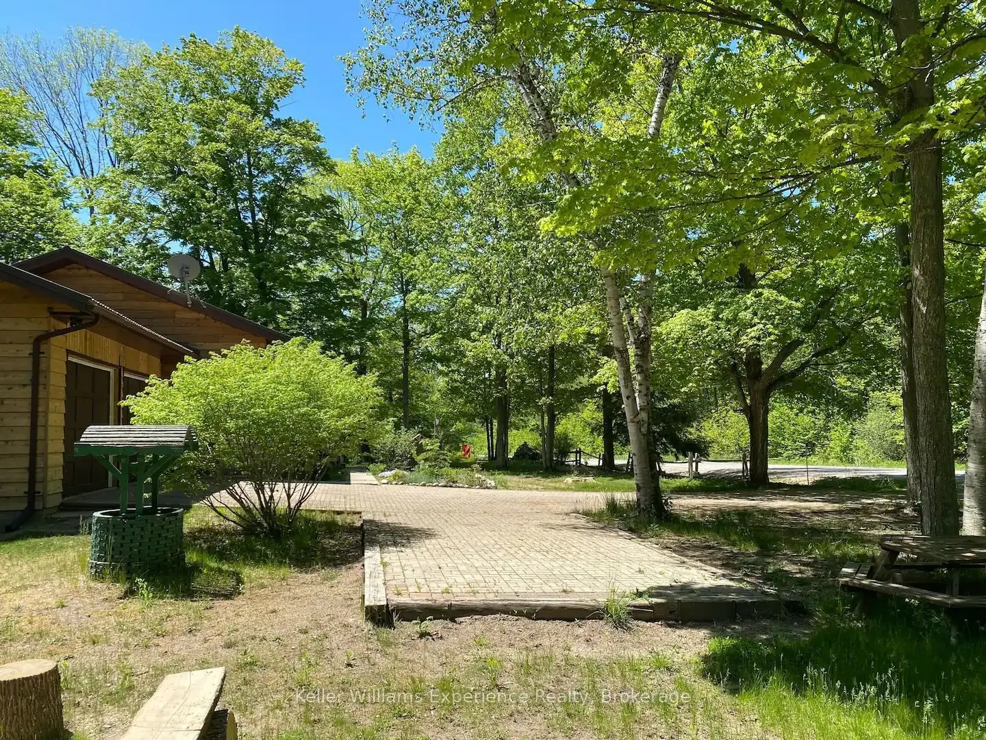 993 18 Concession W