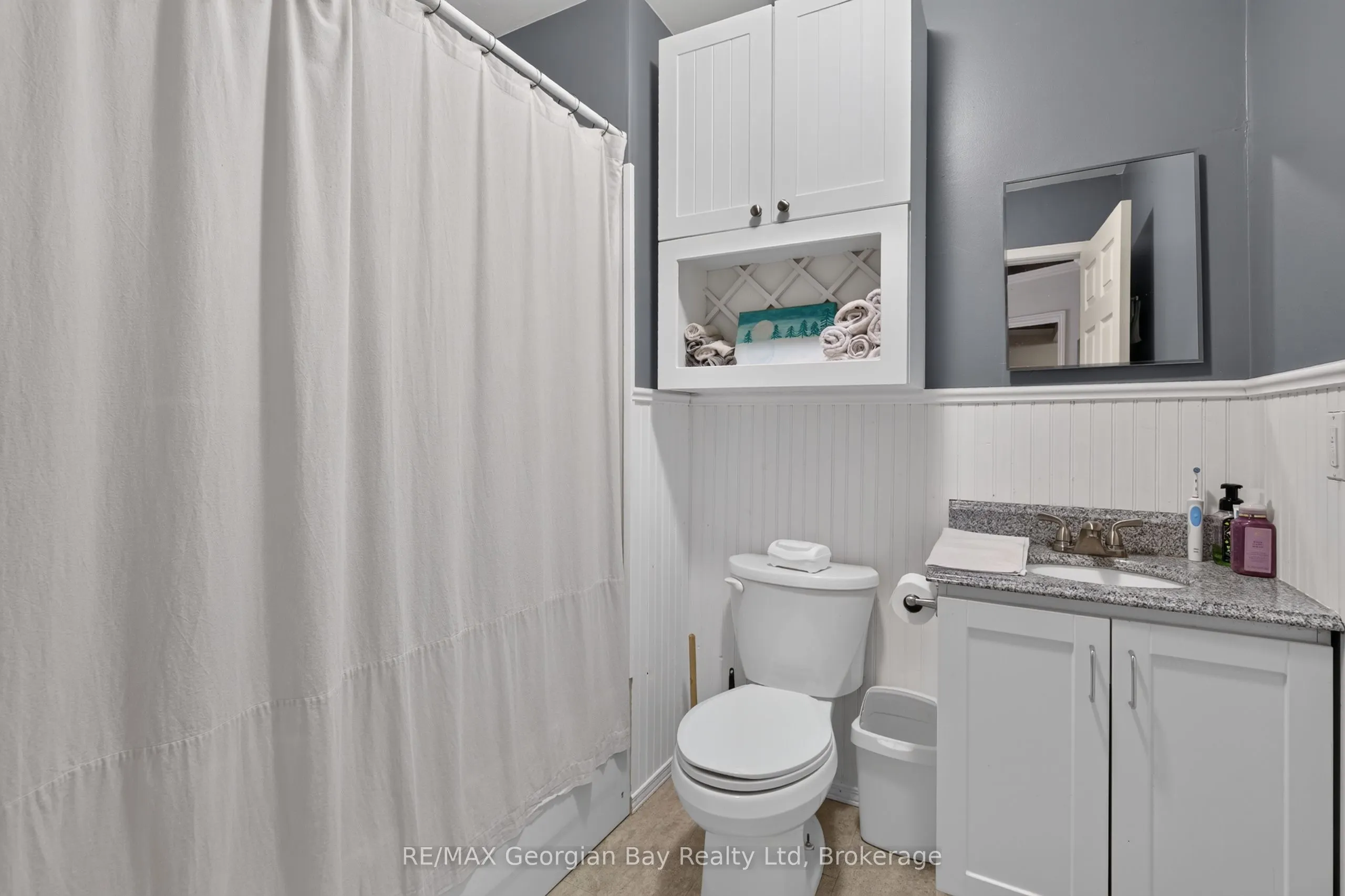 130 Desroches Trail
