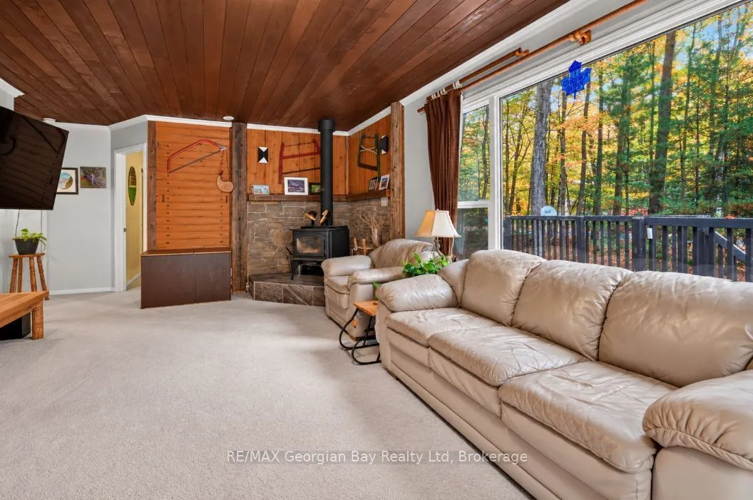 130 Desroches Trail