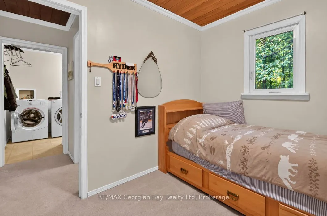 130 Desroches Trail