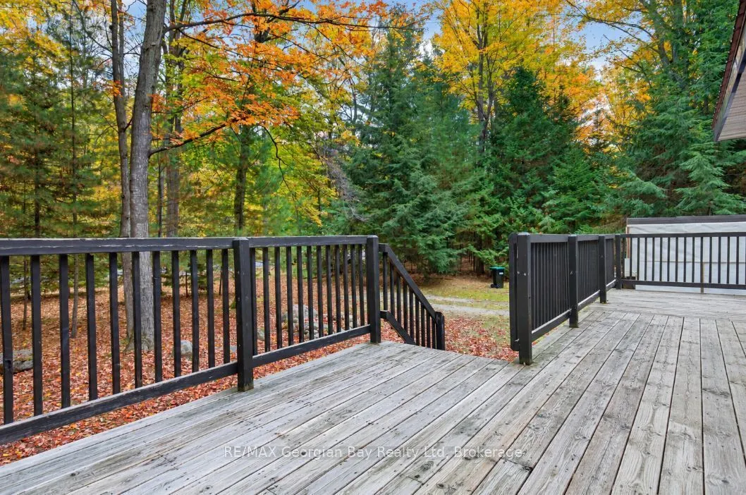 130 Desroches Trail