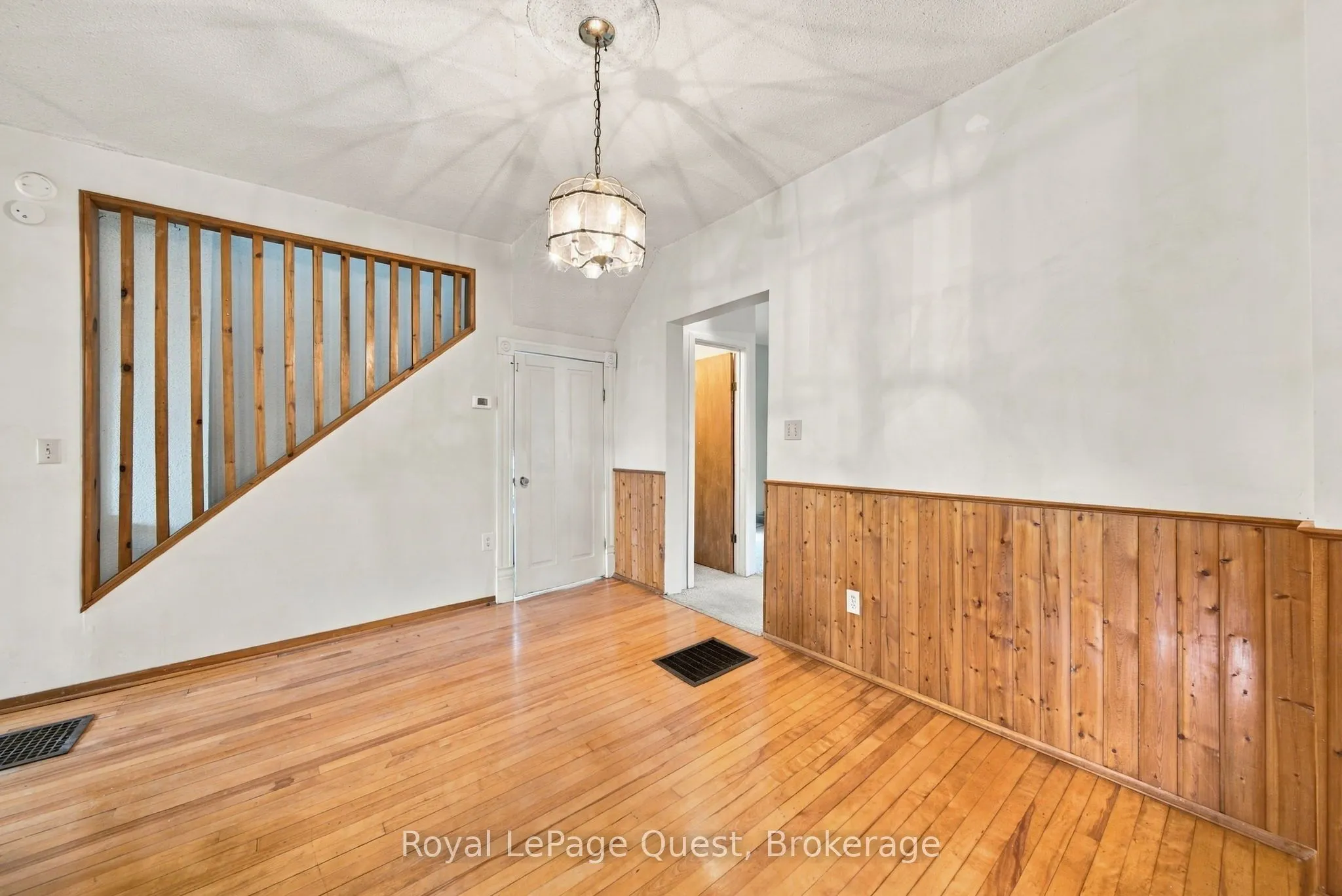148 Coldwater Road W