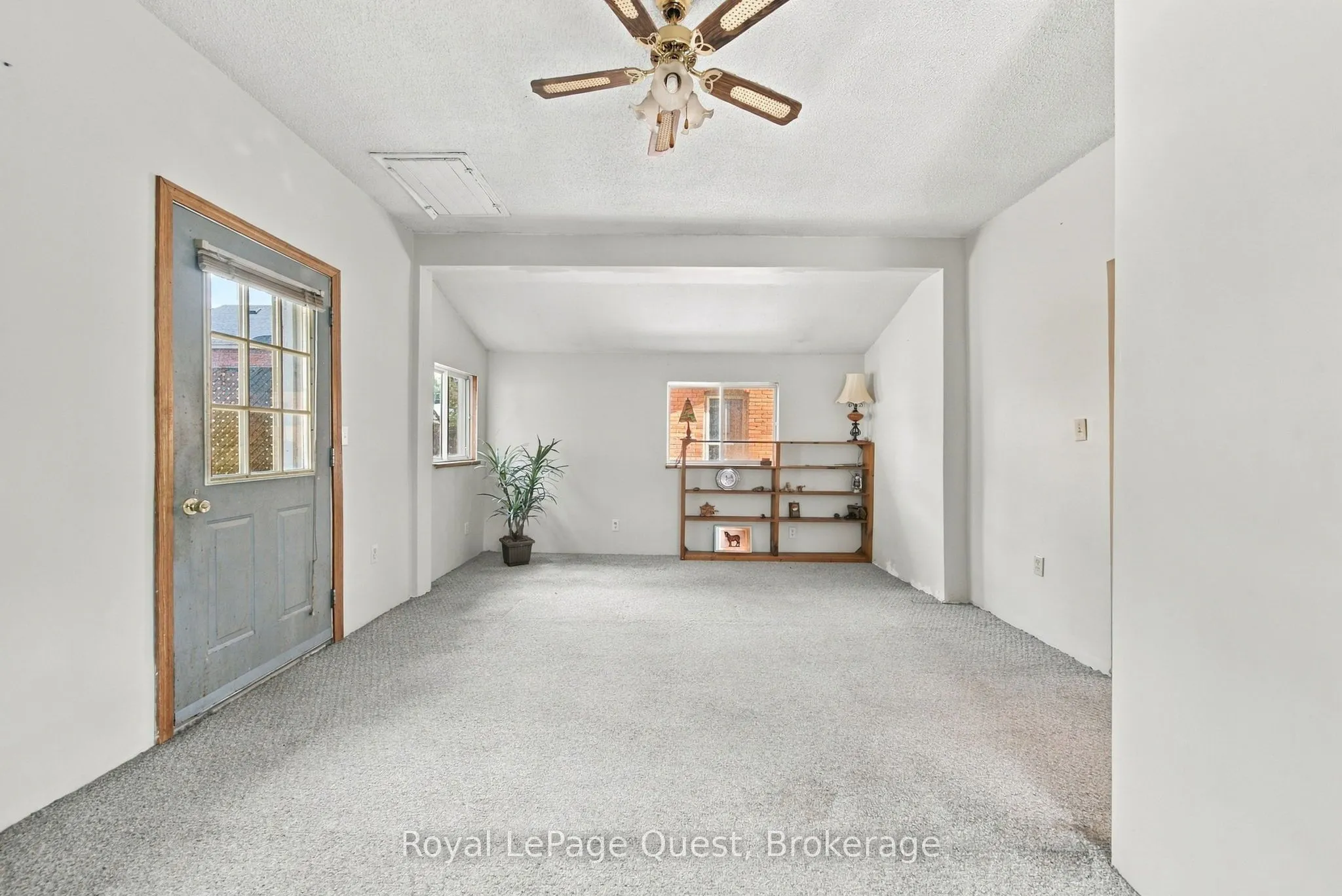 148 Coldwater Road W