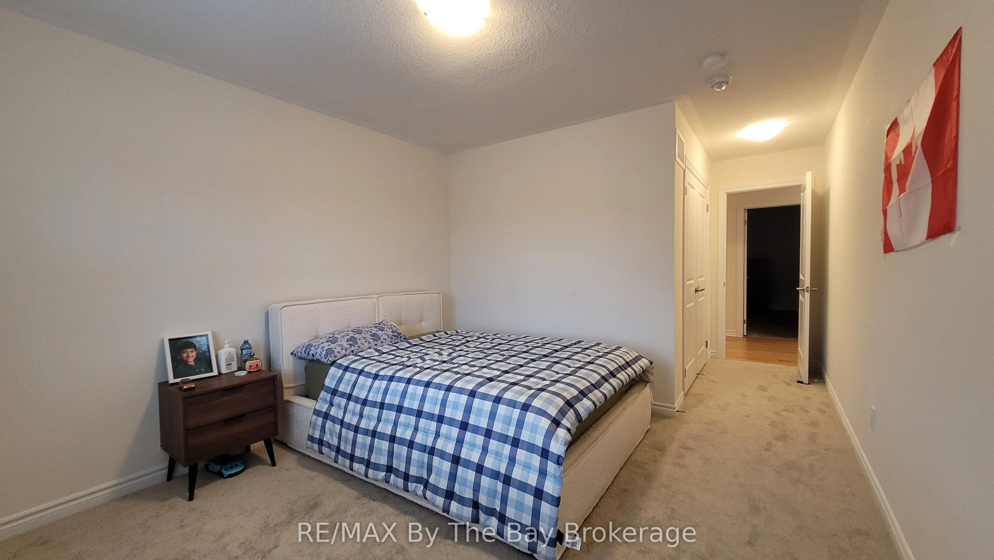 32 Rosanne Circle