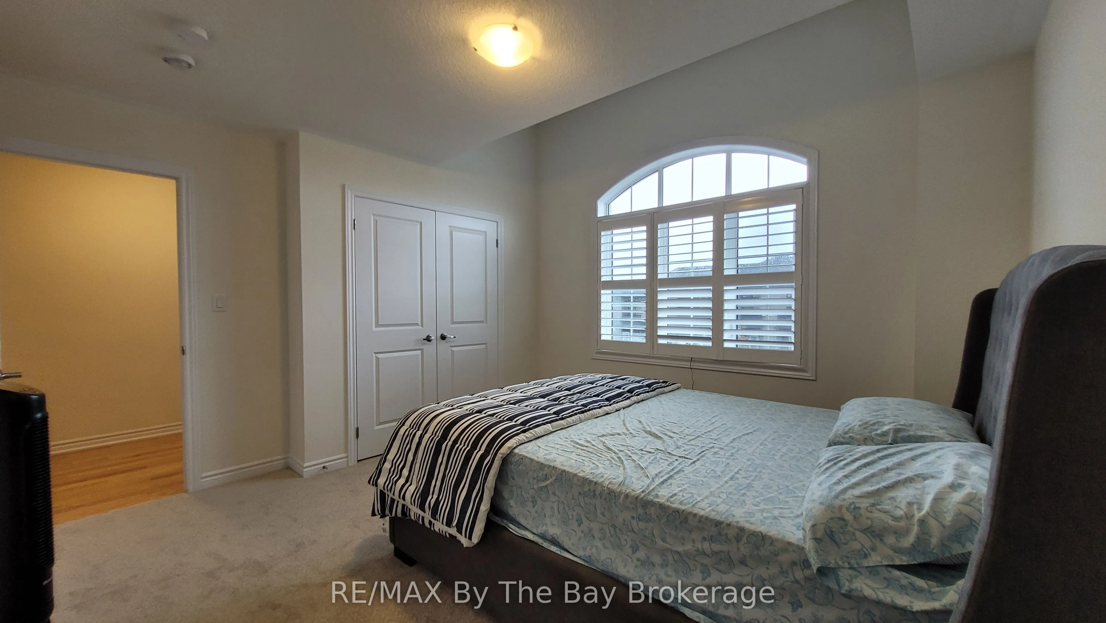 32 Rosanne Circle