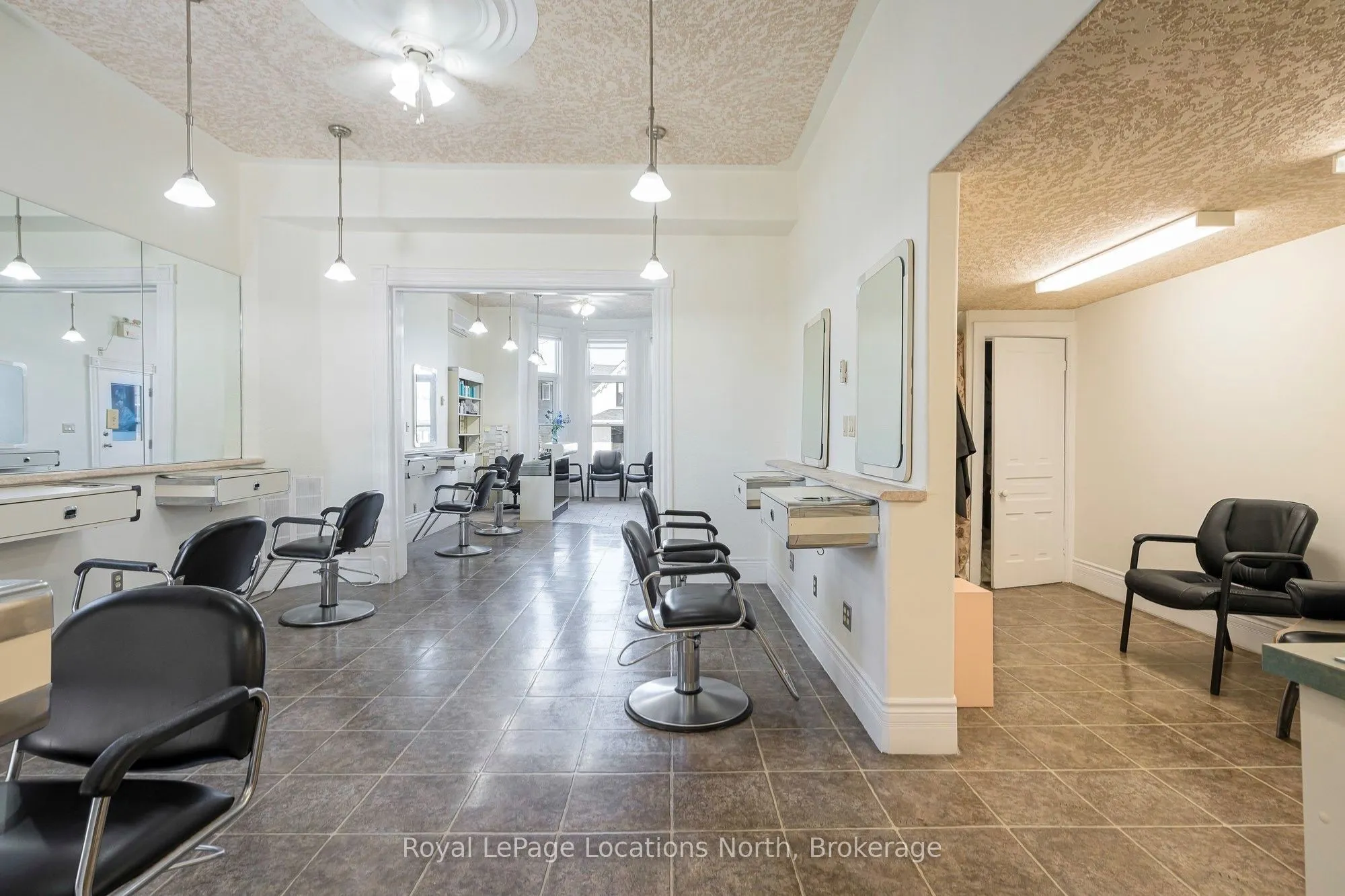 36 Saint Marie Street