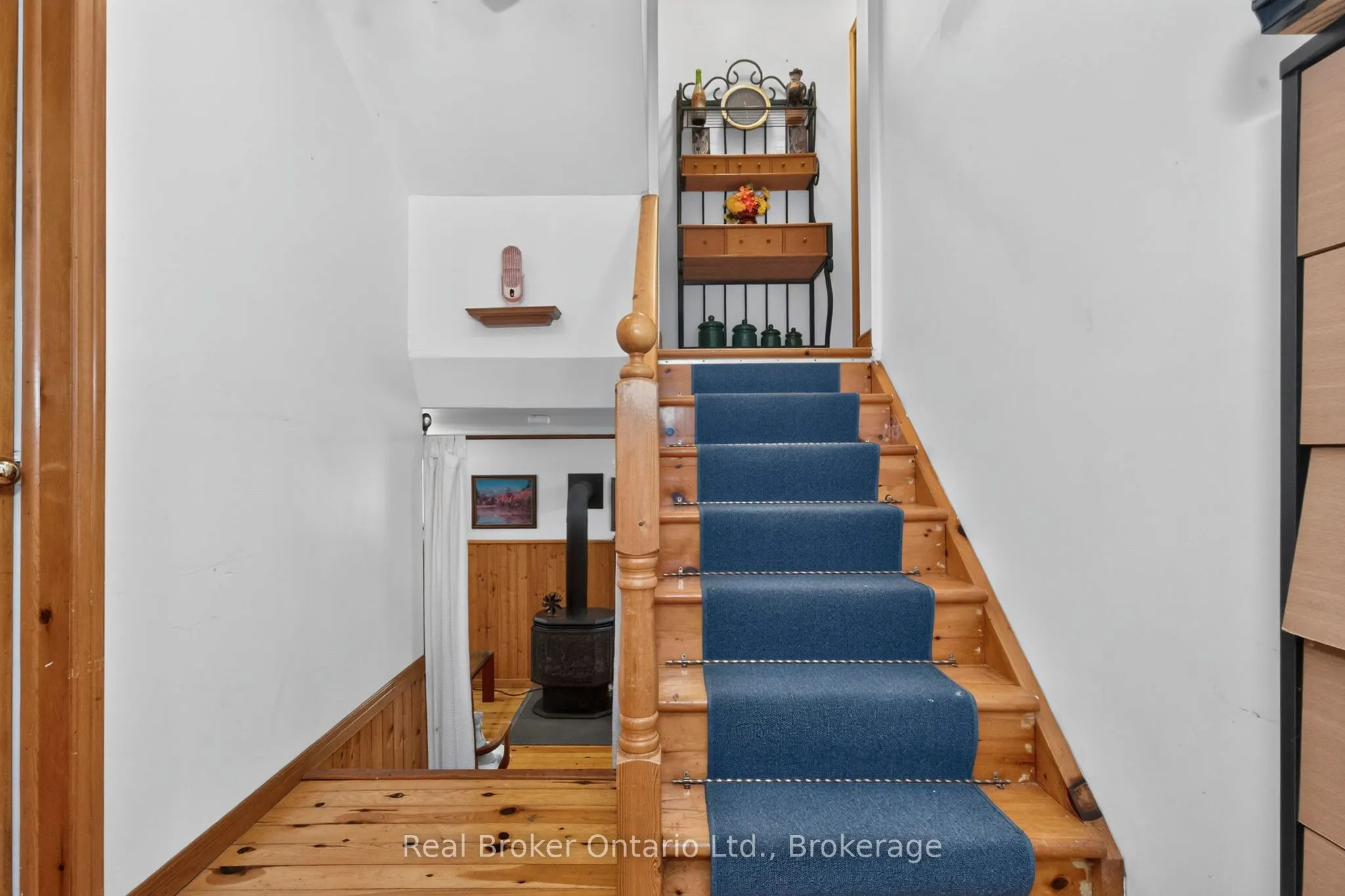 81 Andrew Drive