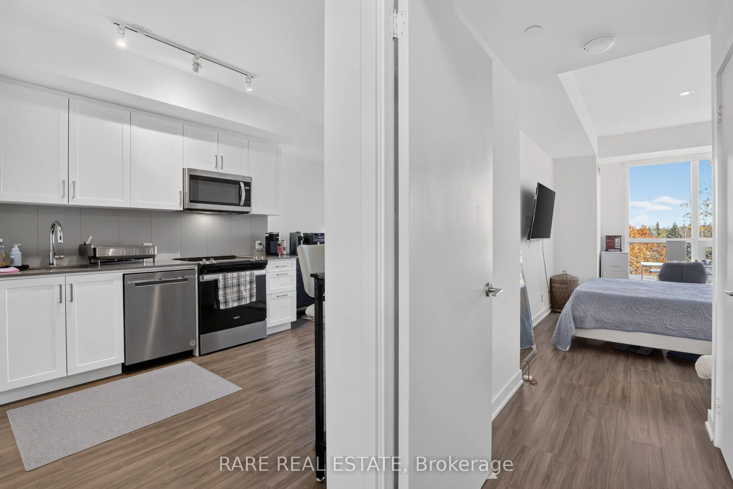 681 Yonge Street #327