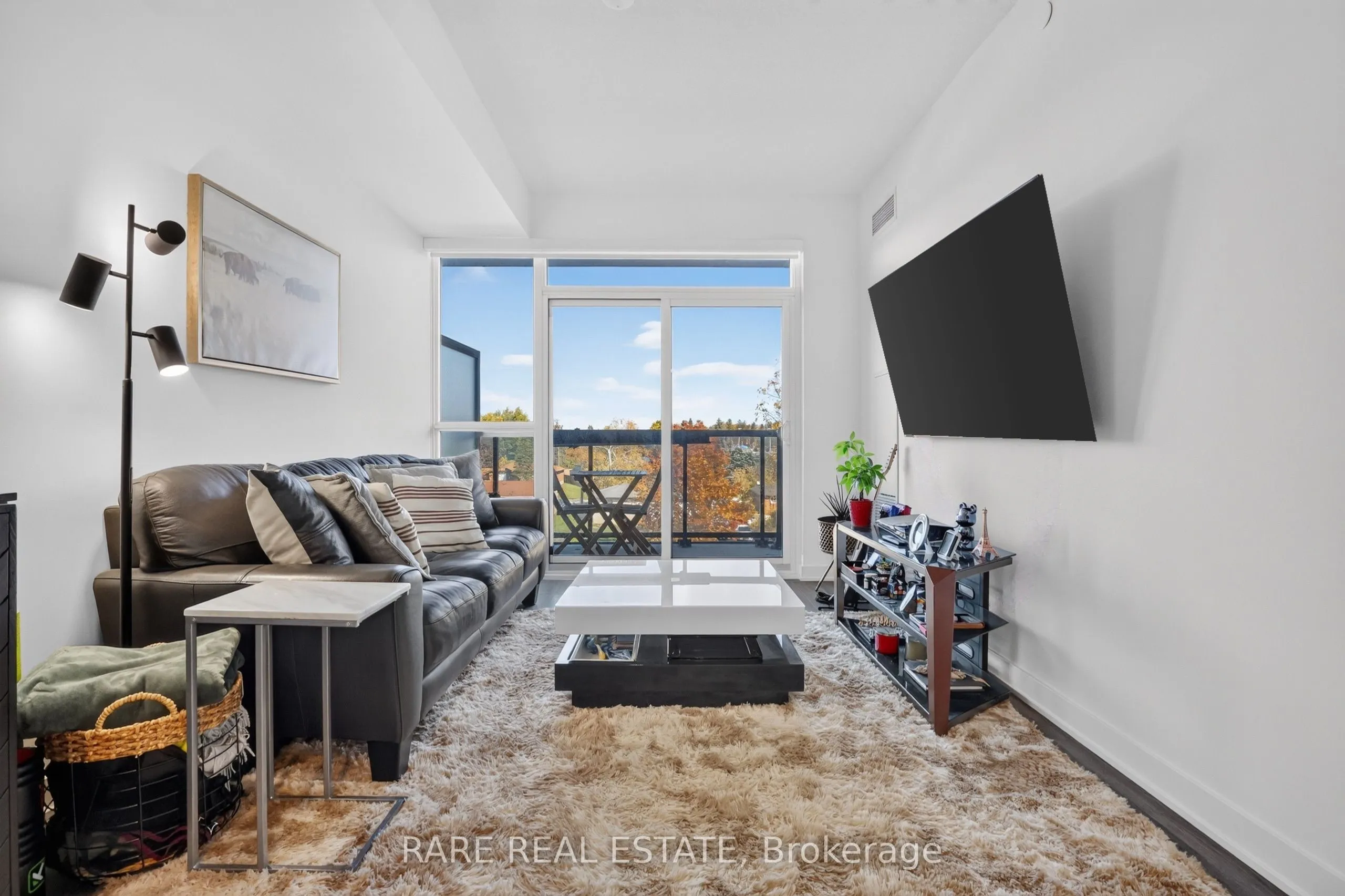 681 Yonge Street #327