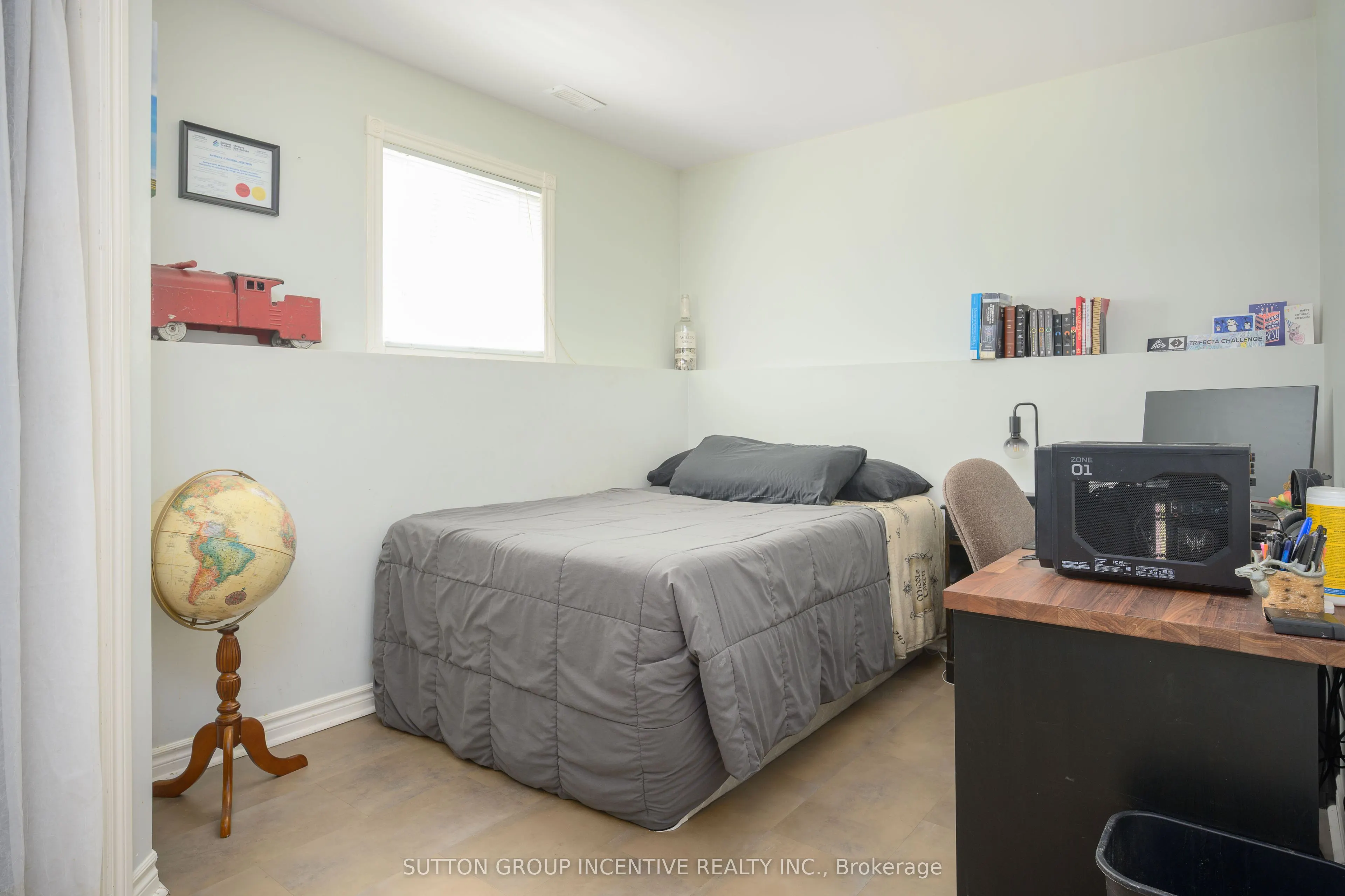 48 Wesley Avenue