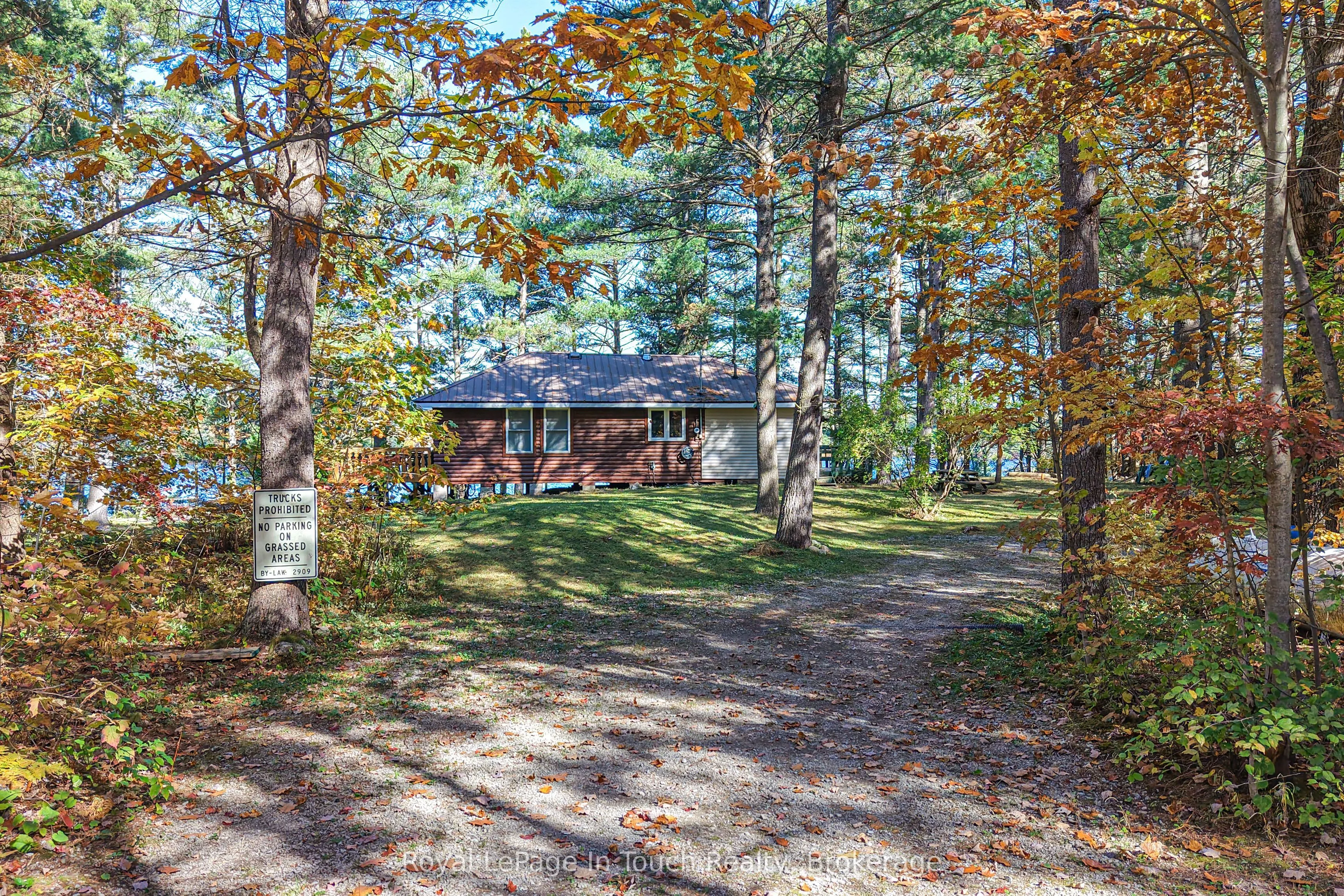 3872 Elva Lane